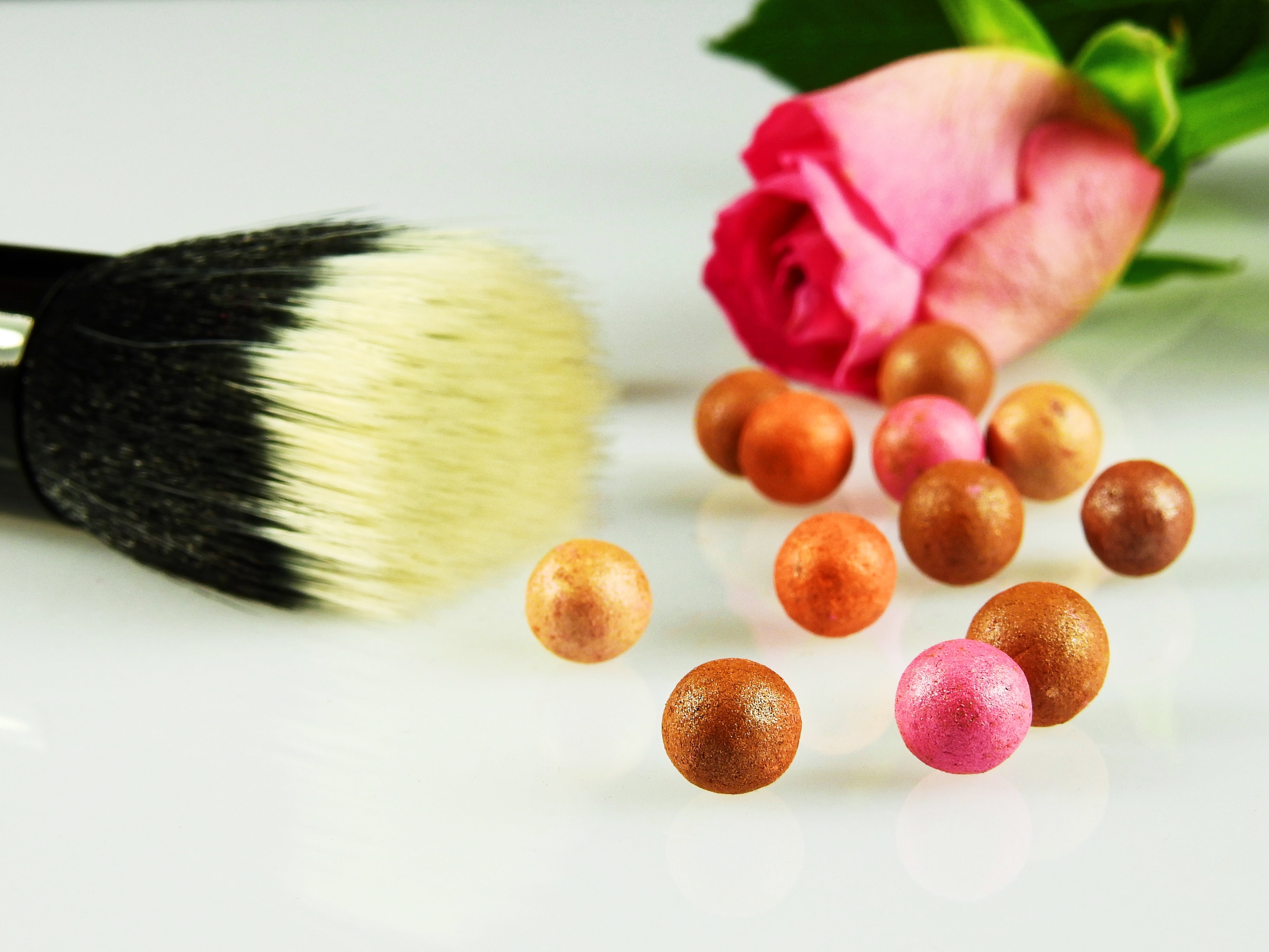 beads, studio shot, plant, flowering plant, color, still life, rose, pink color, relaxation, flower, schmink brush, beauty in nature, table, no people, HD Wallpaper