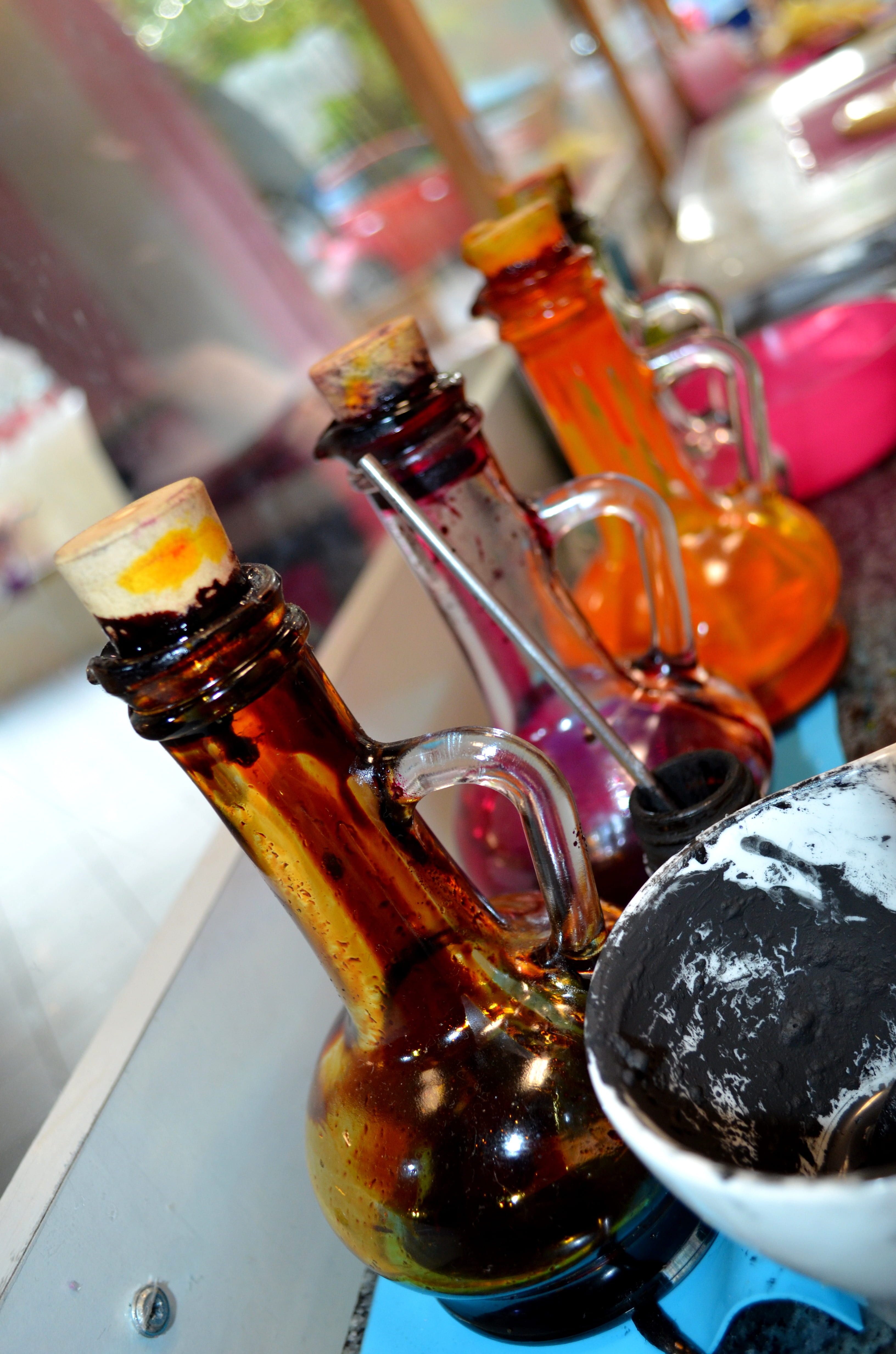 transparent, choice, glass - material, alcohol, elixir, the drink, lollipops, potion, close-up, the bottle, candy, sweets, zabarwiać, bottle, pastry shop, Phone HD Wallpaper