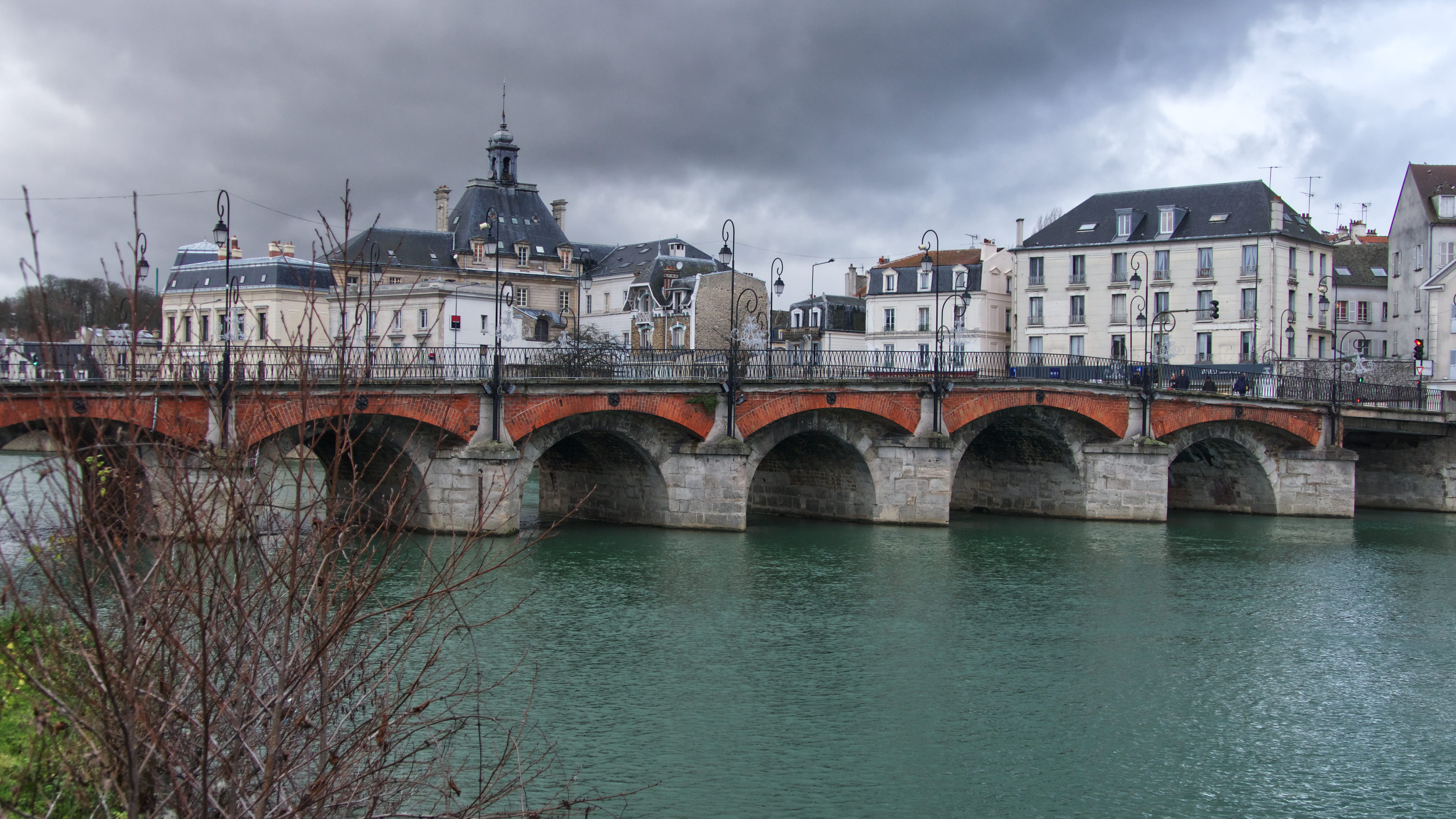 travel destinations, 6 quai sadi carnot, spire, water, building, cloud - sky, no people, pont, fort, built structure, arch, france, bridge, building exterior, HD Wallpaper