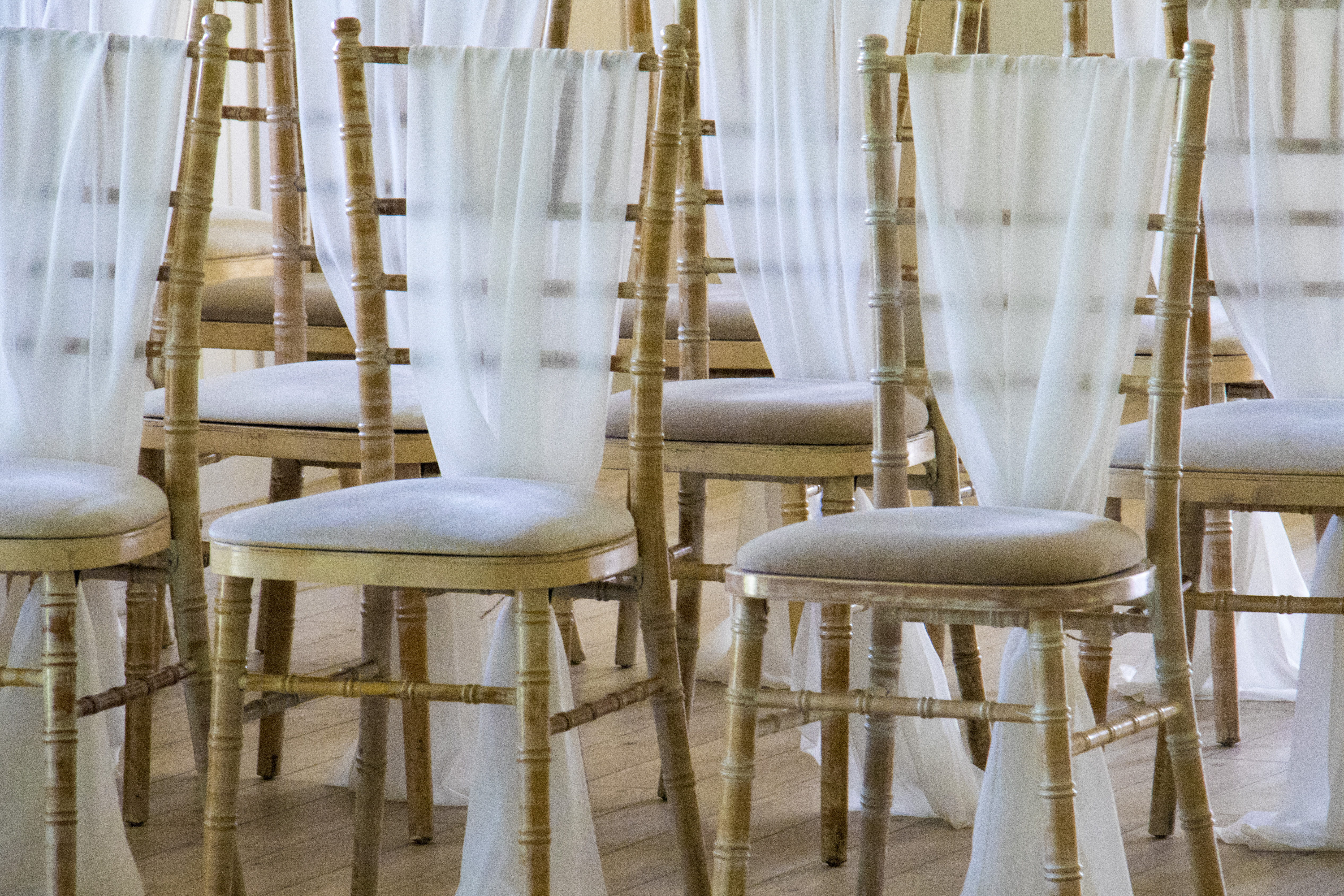 many, reflection, christchurch, arch, seat, celebration, brown, lace, dining table, curtain, showing, empty, themed, large group of objects, sit, no people, HD Wallpaper