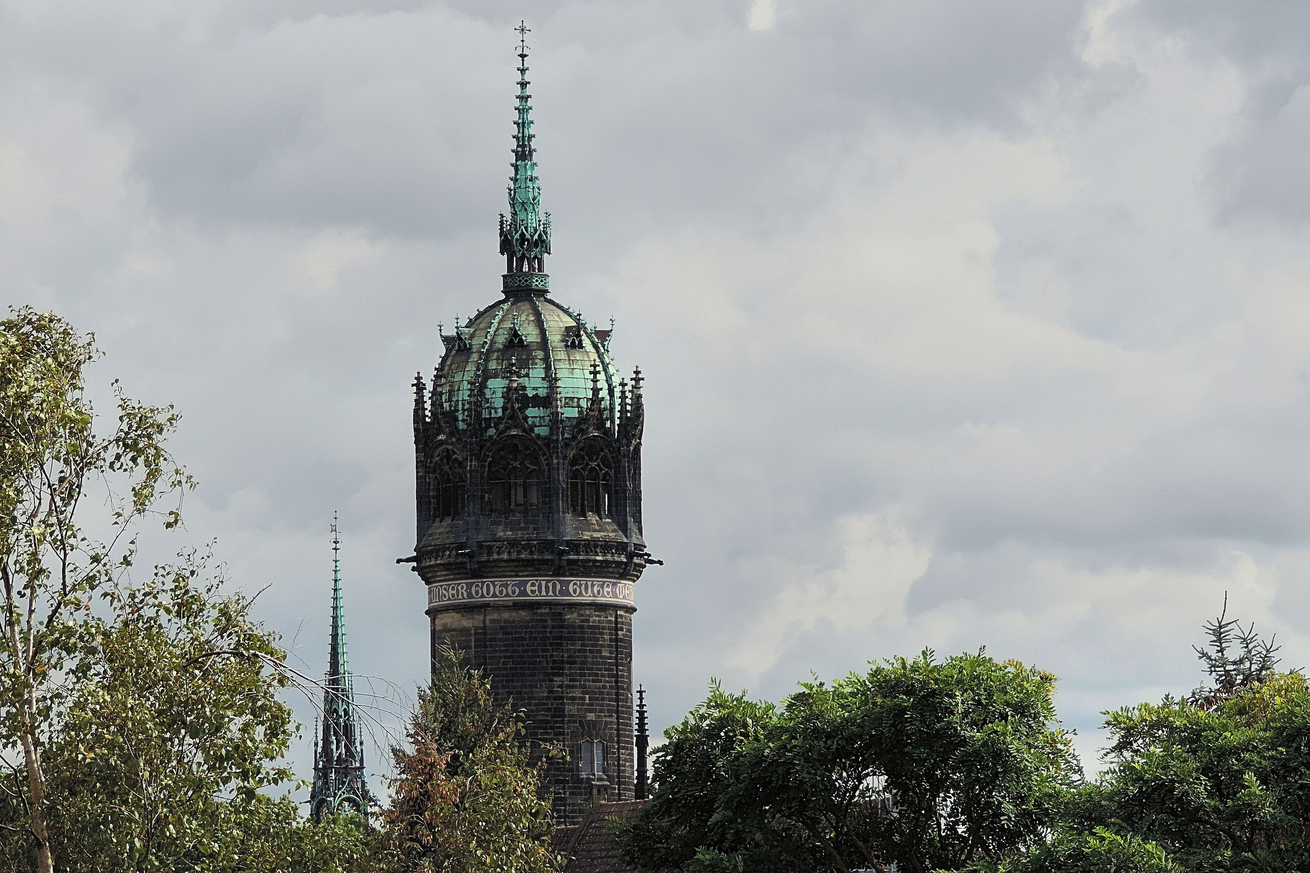 luther, building exterior, wittenberg, steeple, cloud - sky, day, tree, tower, outdoors, built structure, building, 4K, christian, no people, tourism, HD Wallpaper