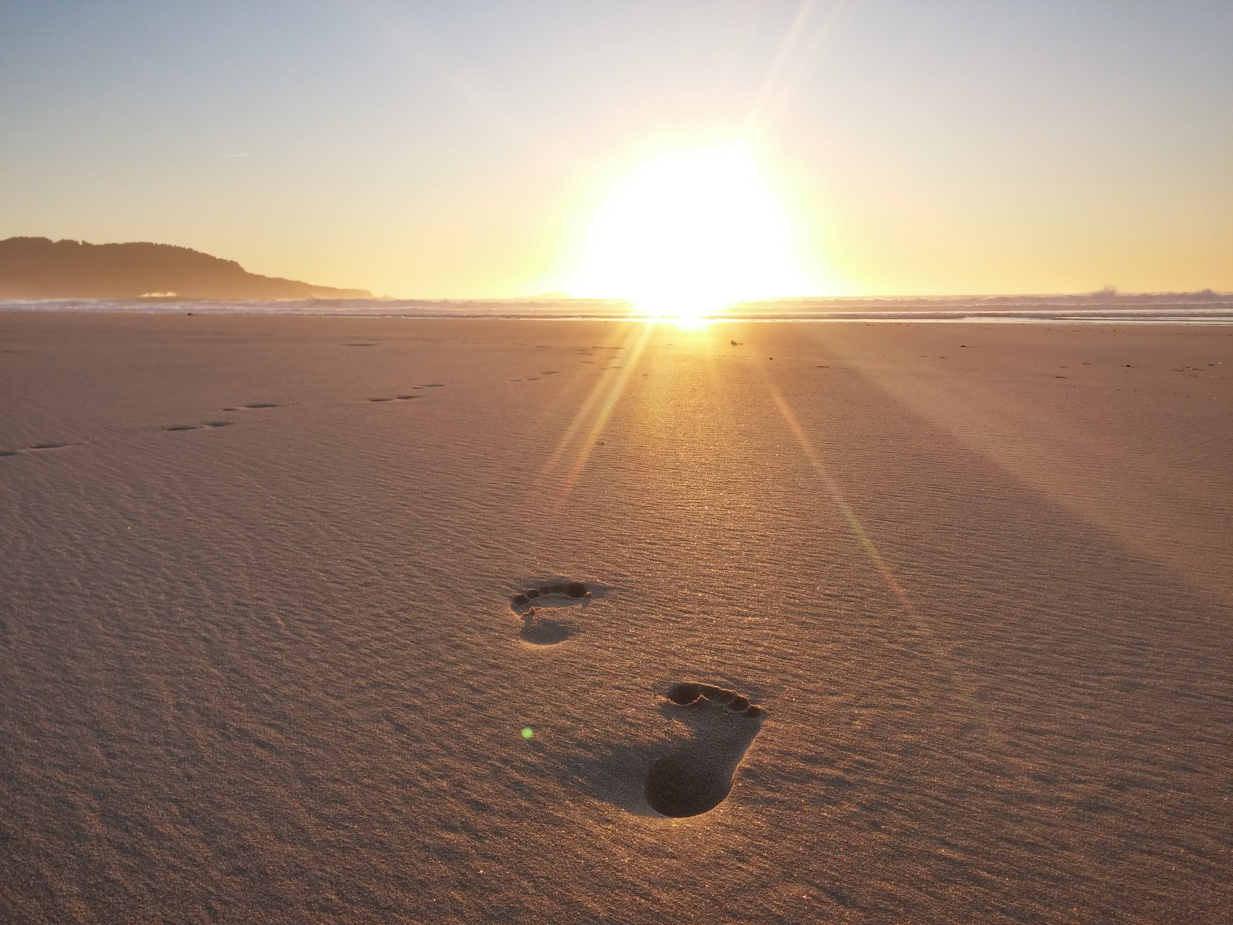no people, desert, footprint, brightly lit, sand, horizon, twilight, sky, sunlight, land, sunset, tranquility, treads, galicia, dusk, beach, climate, arid climate, HD Wallpaper