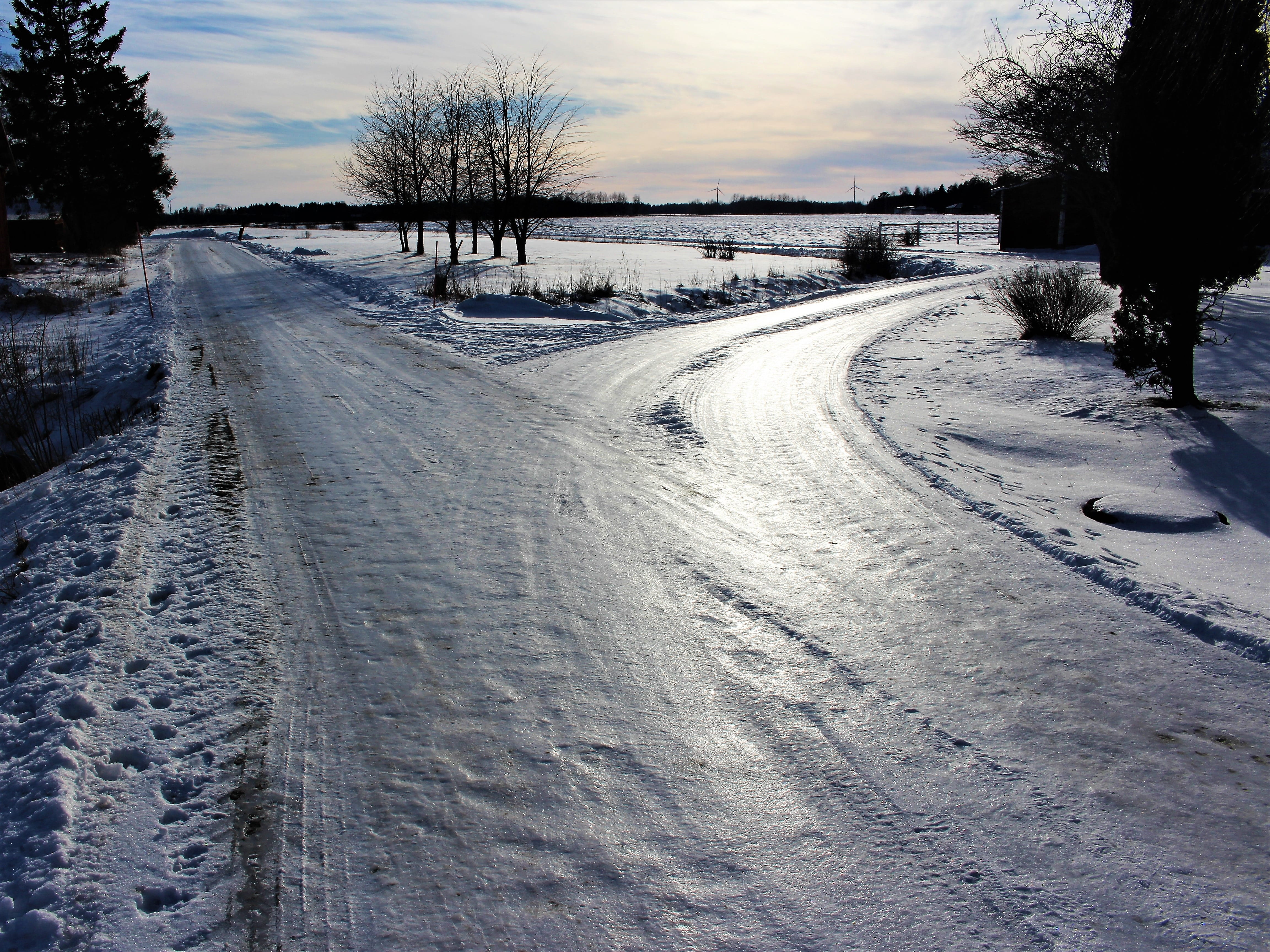 the way forward, scenics - nature, swedish nature, nature, sky, country, landscapes, sweden, frost, transportation, 4K, crossroads, backlight, winter, HD Wallpaper