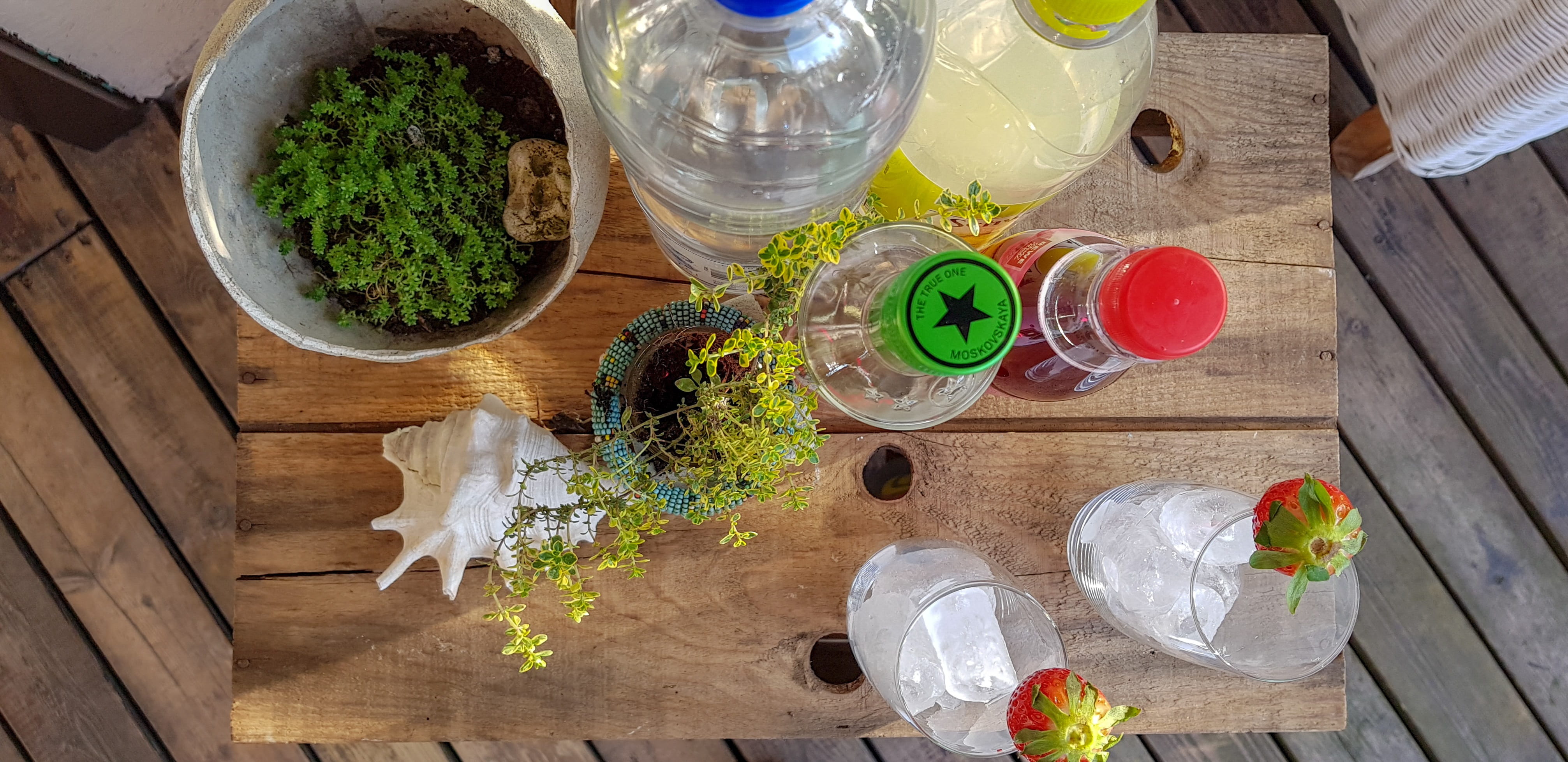 mediterranean, food, food and drink, freshness, glass - material, no people, beverages, indoors, glasses, crockery, household equipment, mint leaf - culinary, HD Wallpaper
