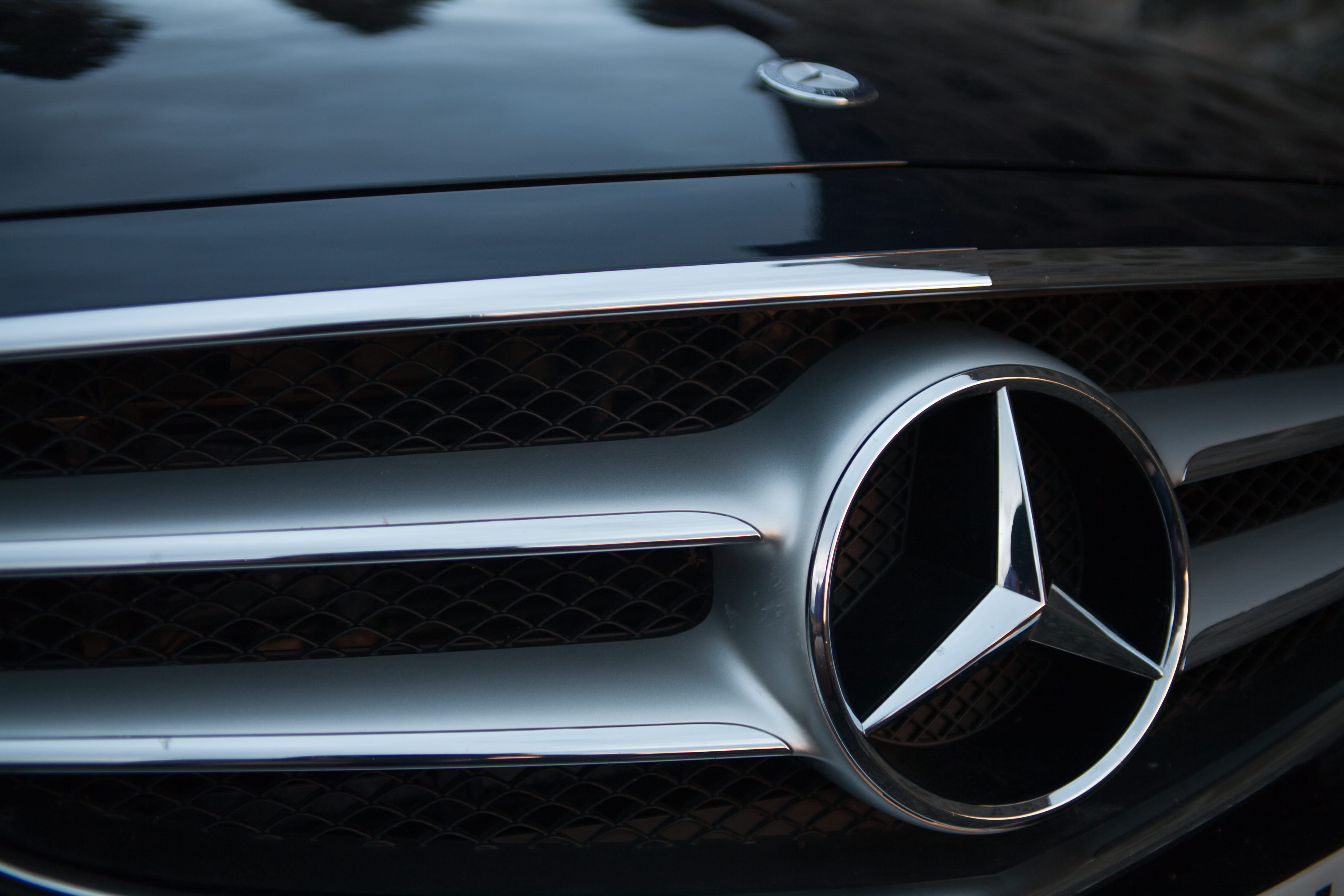 motor vehicle, headlight, lighting equipment, retro styled, mode of transportation, focus on foreground, 4K, mercedes benz, modern, car badge, land vehicle, HD Wallpaper