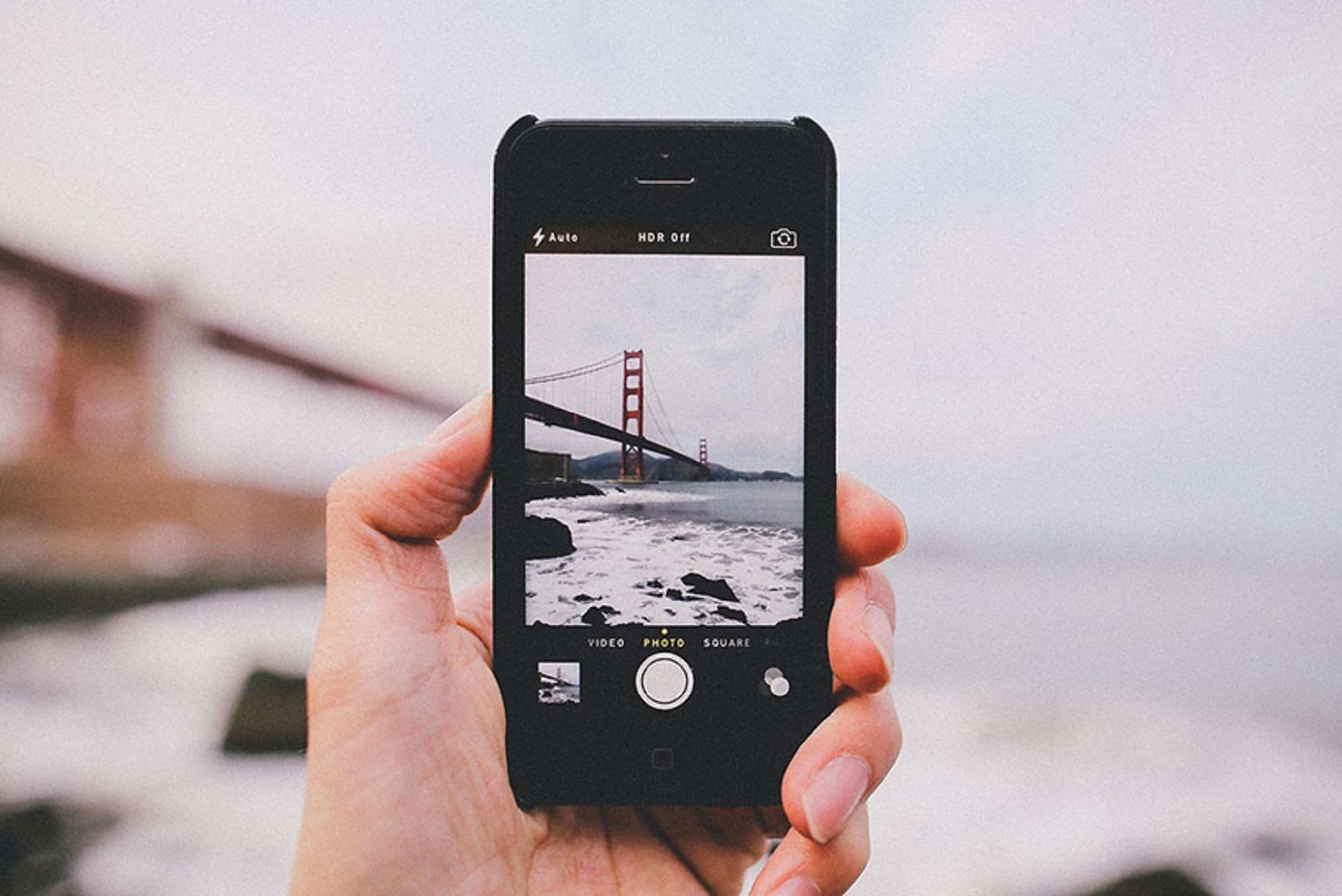 what are some of the techniques or apps you use to, screen, human hand, hand, focus on foreground, photography themes, one person, mobile phone, connection, HD Wallpaper