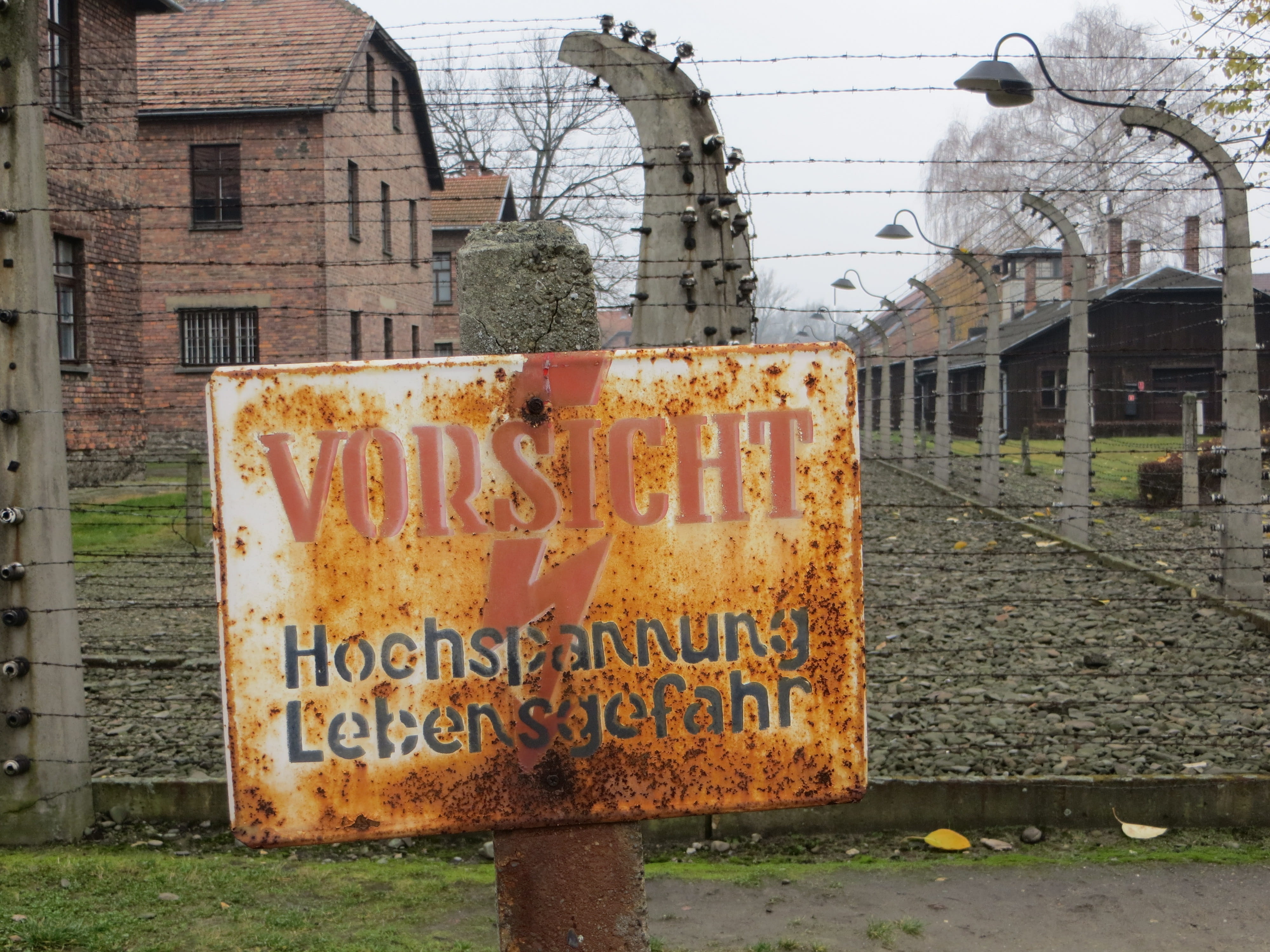 architecture, sign, graffiti, building, abandoned, western script, text, birkenau, camp, day, 4K, poland, no people, sky, memorial, non-western script, HD Wallpaper