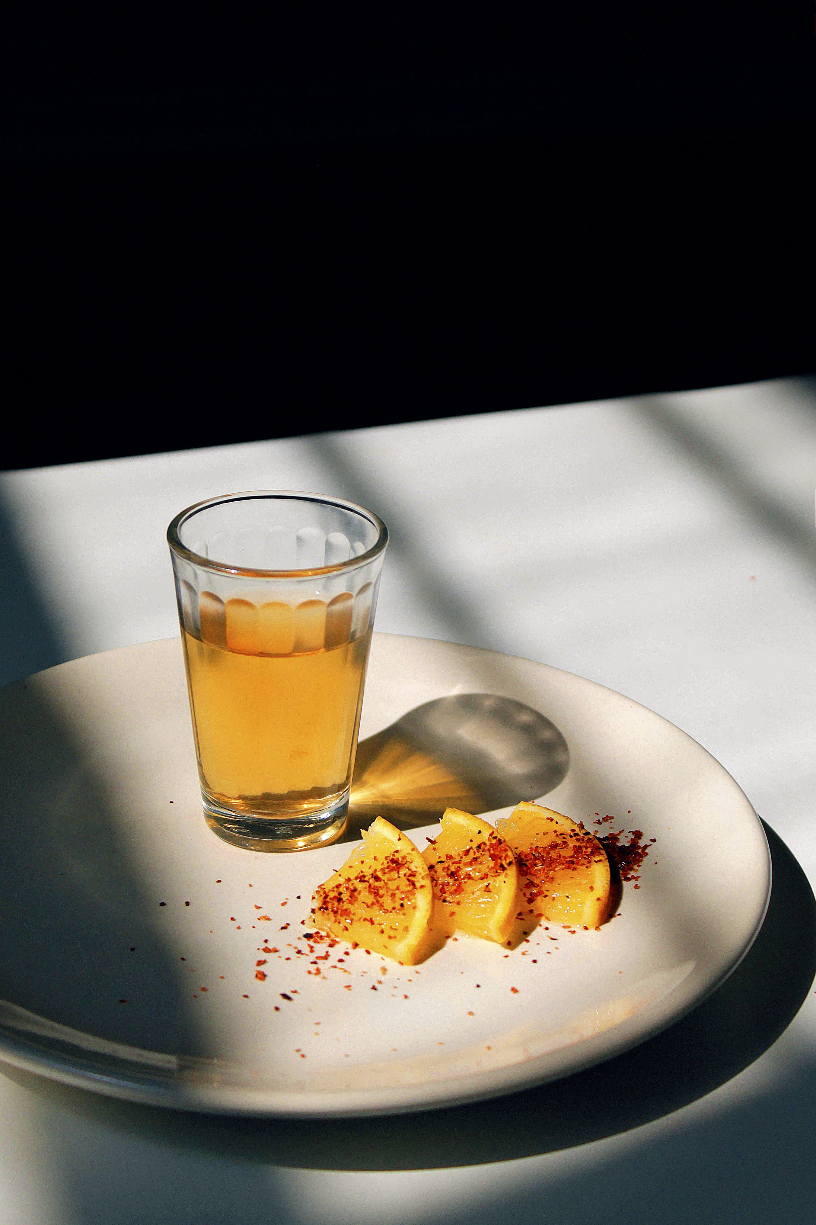 oranges, beer glass, drink, honey, ready-to-eat, snack, beer, still life, indoors, drinking glass, sweet food, meal, white, focus on foreground, liquor, Phone HD Wallpaper