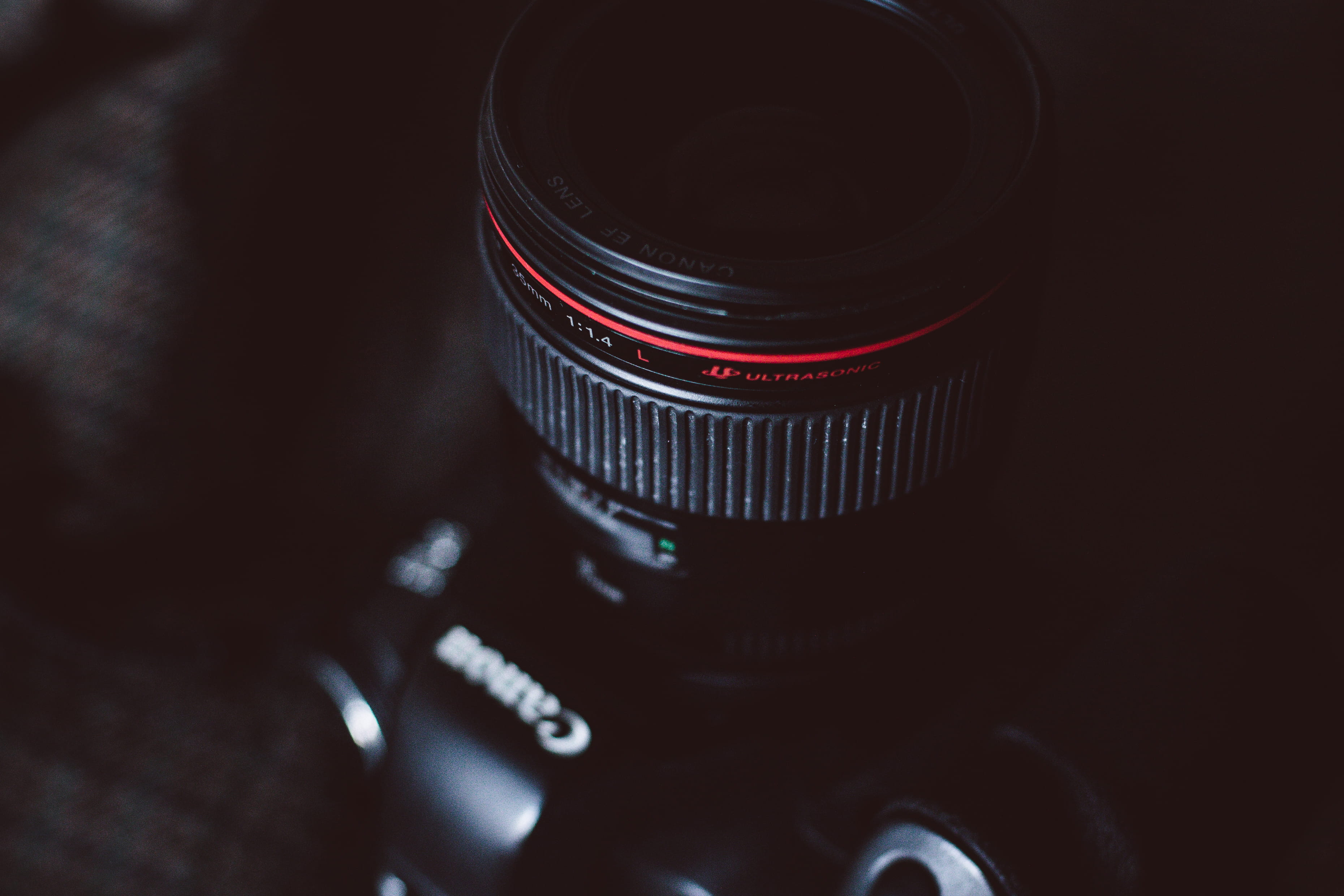 screen, canon, figurine, camera lens, machine, display, photographic equipment, optical instrument, arts culture and entertainment, lens - eye, digital camera, HD Wallpaper