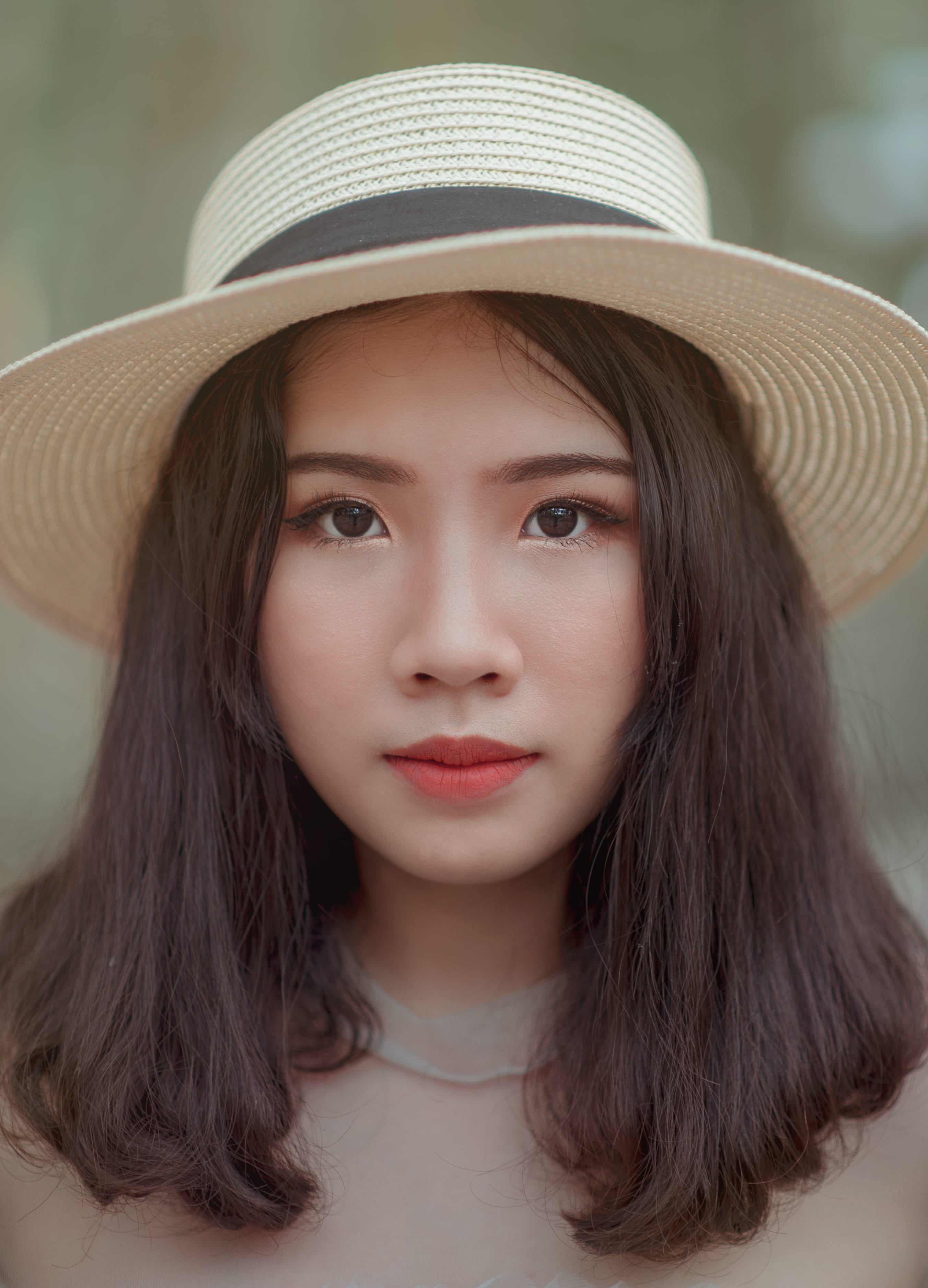 adult, young, beautiful, photoshoot, bucket, wear, blurred background, facial expression, close-up, lips, eyes, face, clothing, outdoors, hair, portrait, Phone HD Wallpaper
