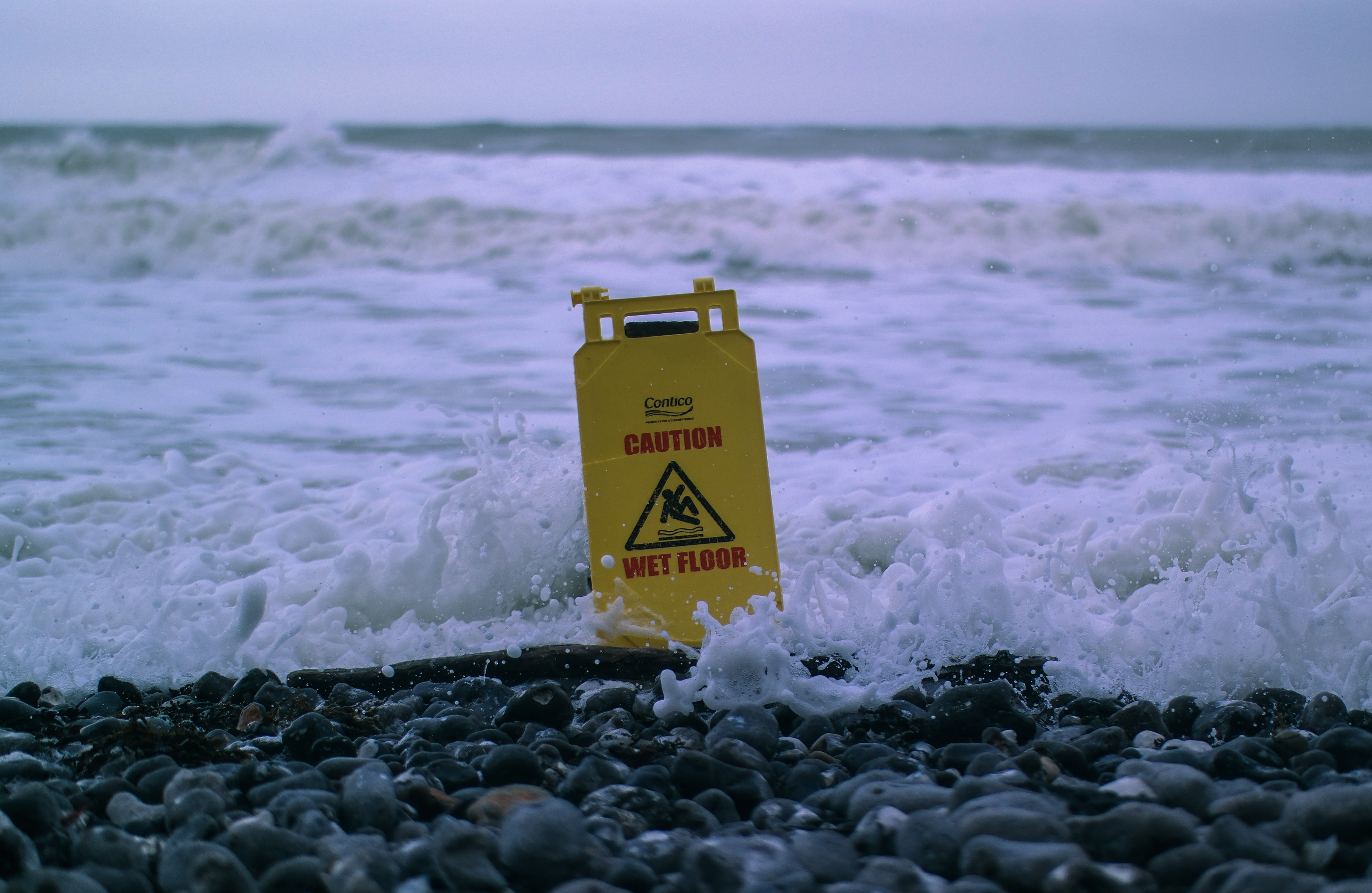 text, power in nature, foam, nature, beach, motion, aquatic sport, 4K, sport, information, stones, safety, surfing, western script, warning sign, water, HD Wallpaper