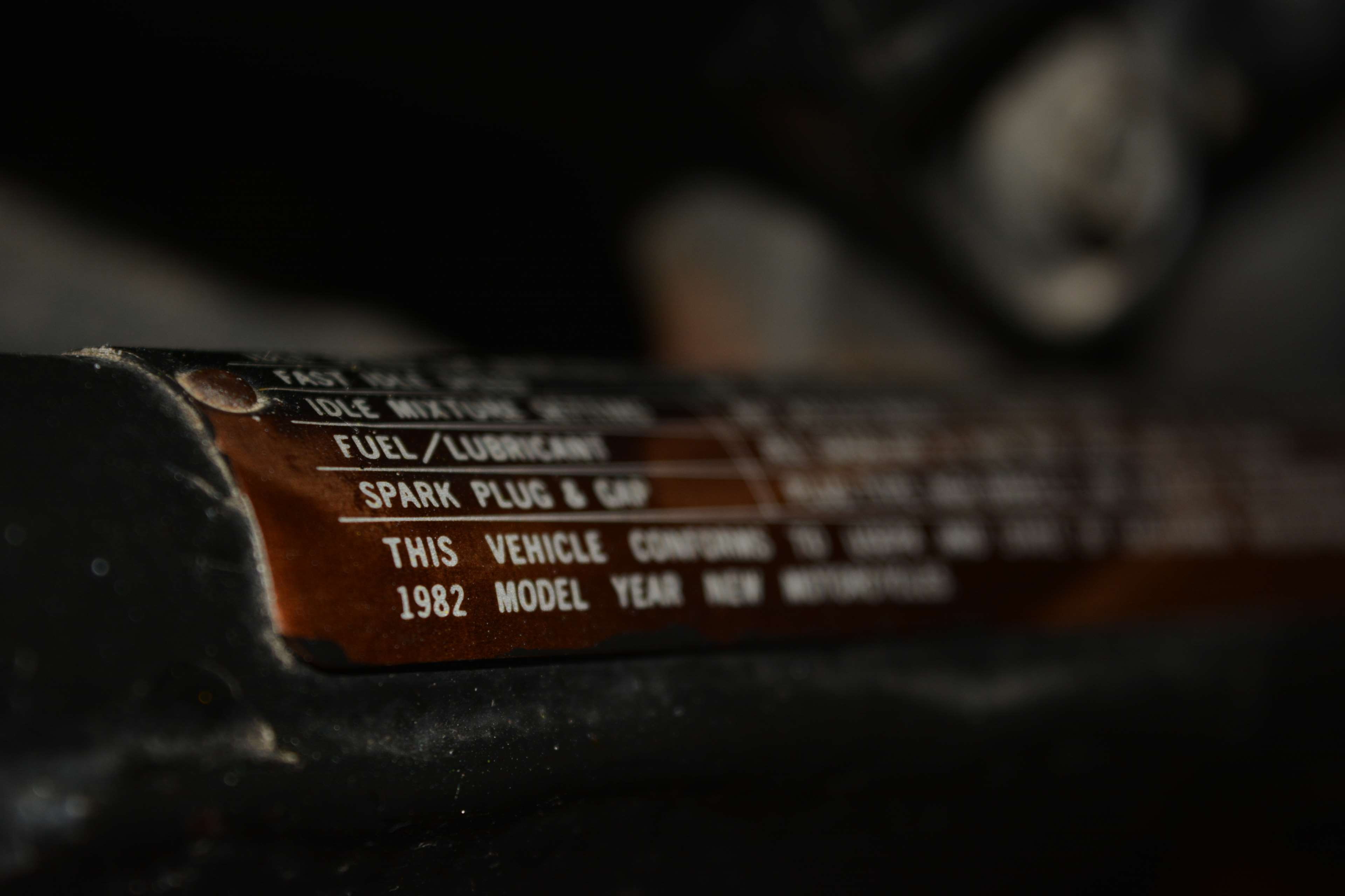 cx500, instructions, honda, vintage, broadcasting, communication, number, no people, dark, western script, text, music, focus on foreground, indoors, sign, HD Wallpaper