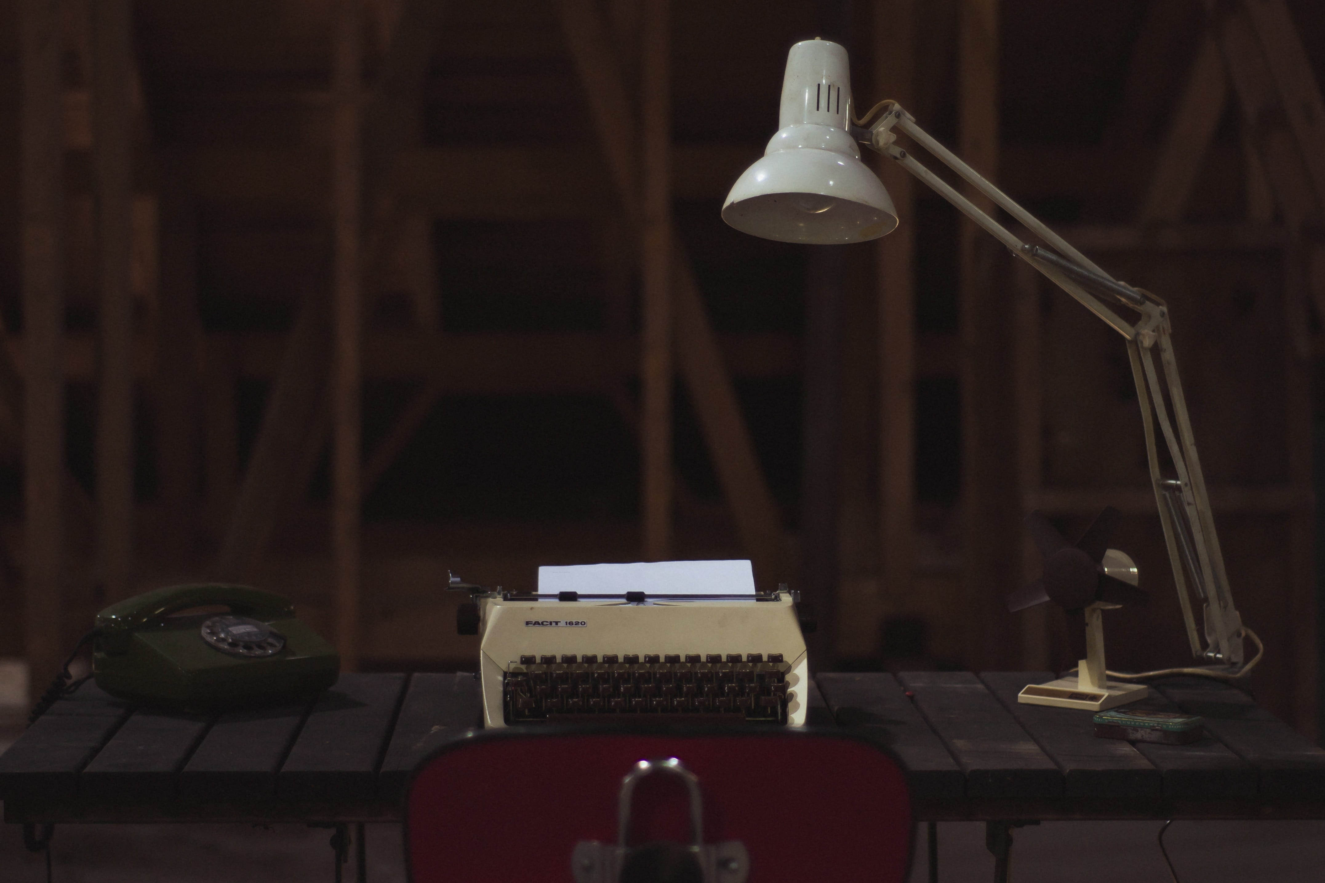 retro styled, technology, lighting equipment, desk, no people, lamp, 4K, wood - material, illuminated, light, telephone, writer, fan, electric lamp, old, HD Wallpaper