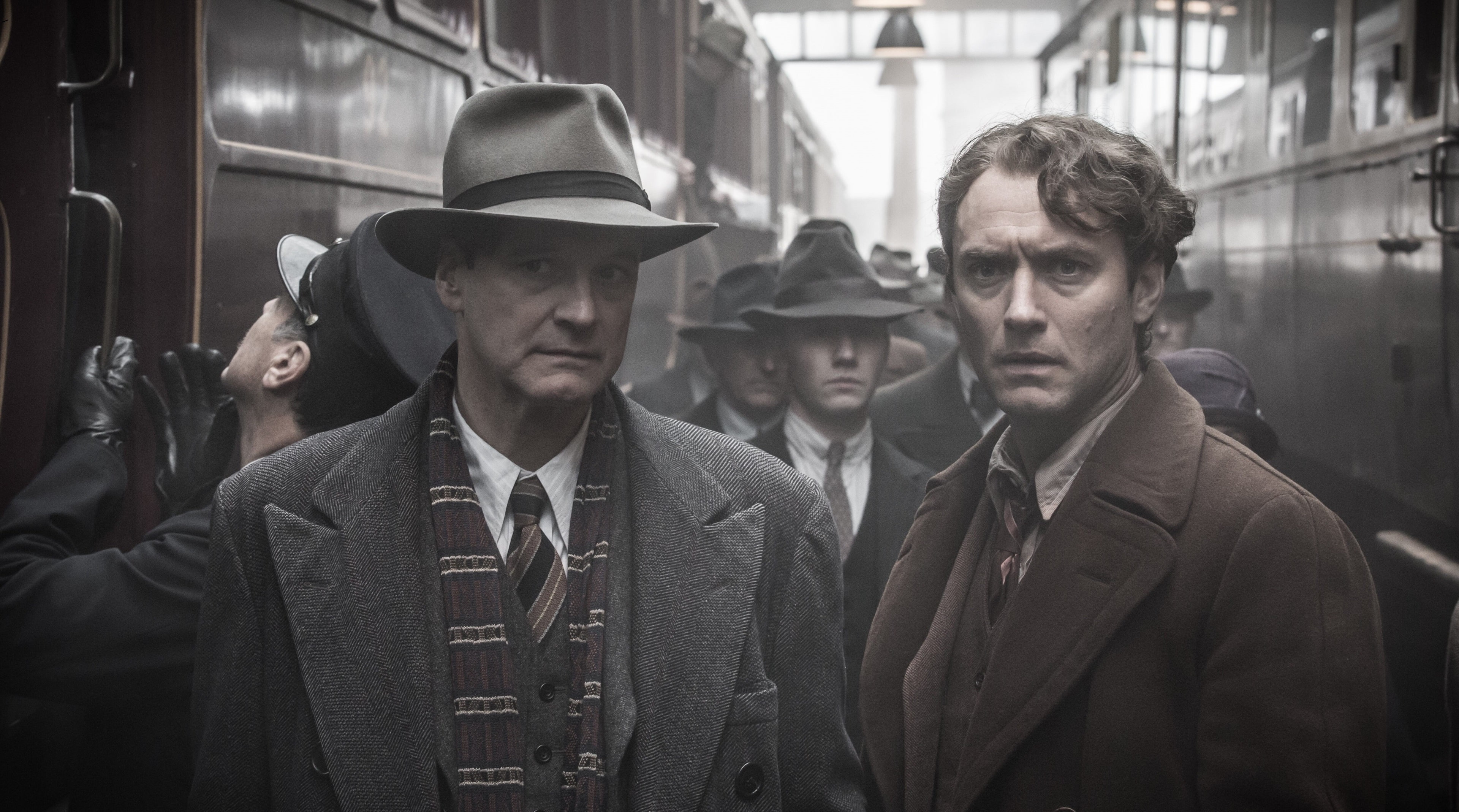 hat, suit, business, overcoat, clothing, transportation, young men, group of people, well-dressed, architecture, city, looking at camera, men, rail transportation, HD Wallpaper