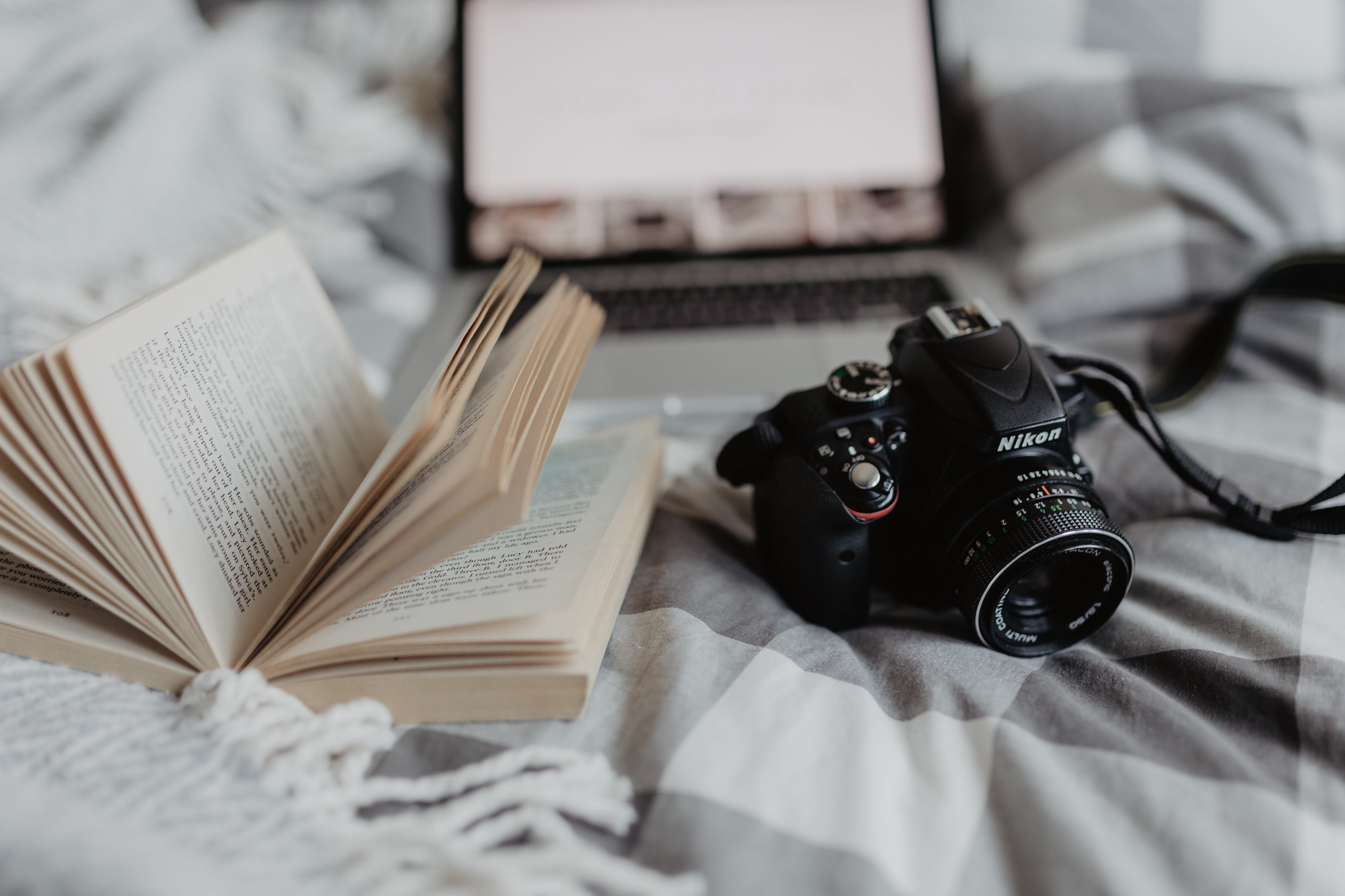 high angle view, technology, indoors, camera - photographic equipment, education, selective focus, wireless technology, photographer, camera, paper, nikon, HD Wallpaper