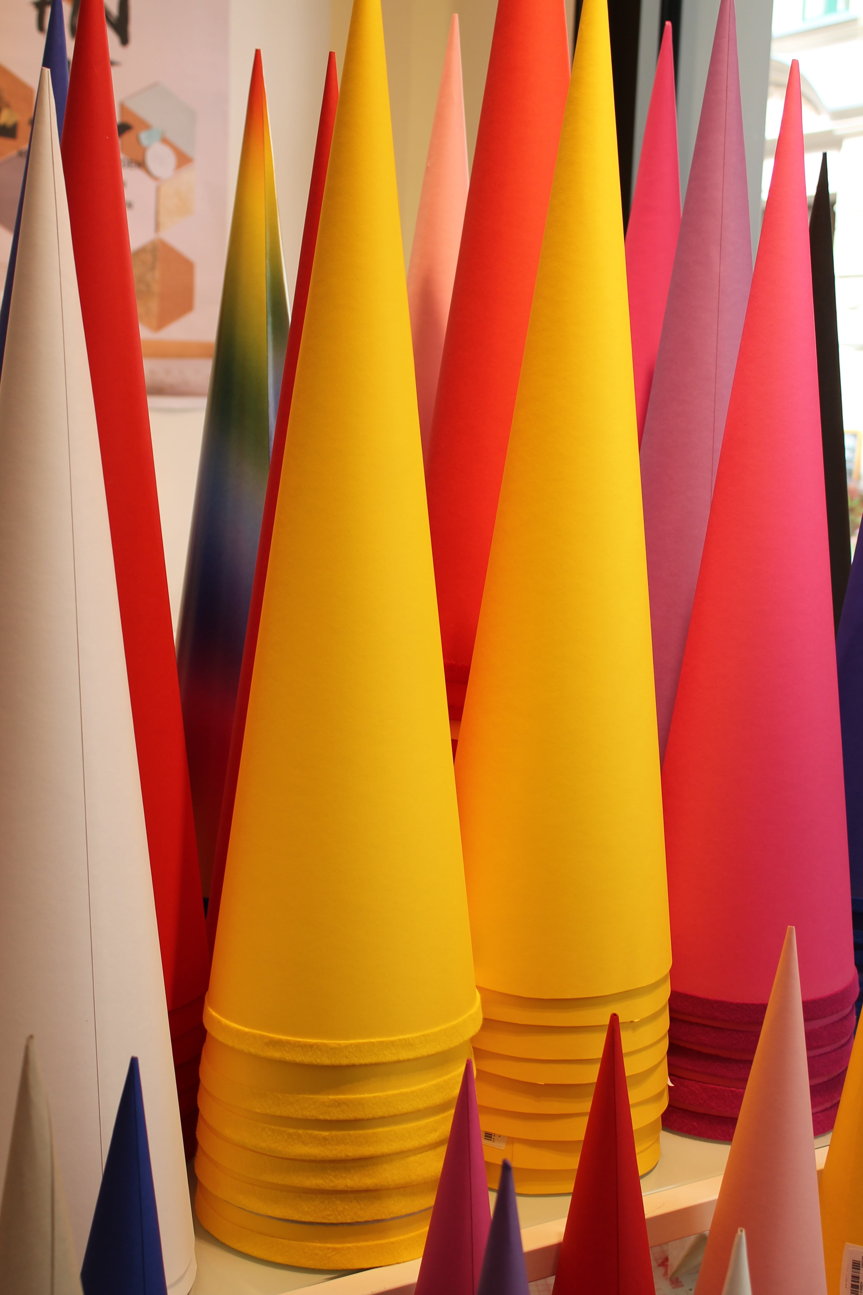 multi colored, repetition, choice, 4K, large group of objects, creativity, side by side, no people, art and craft, yellow, red, training, in a row, full frame, Phone HD Wallpaper