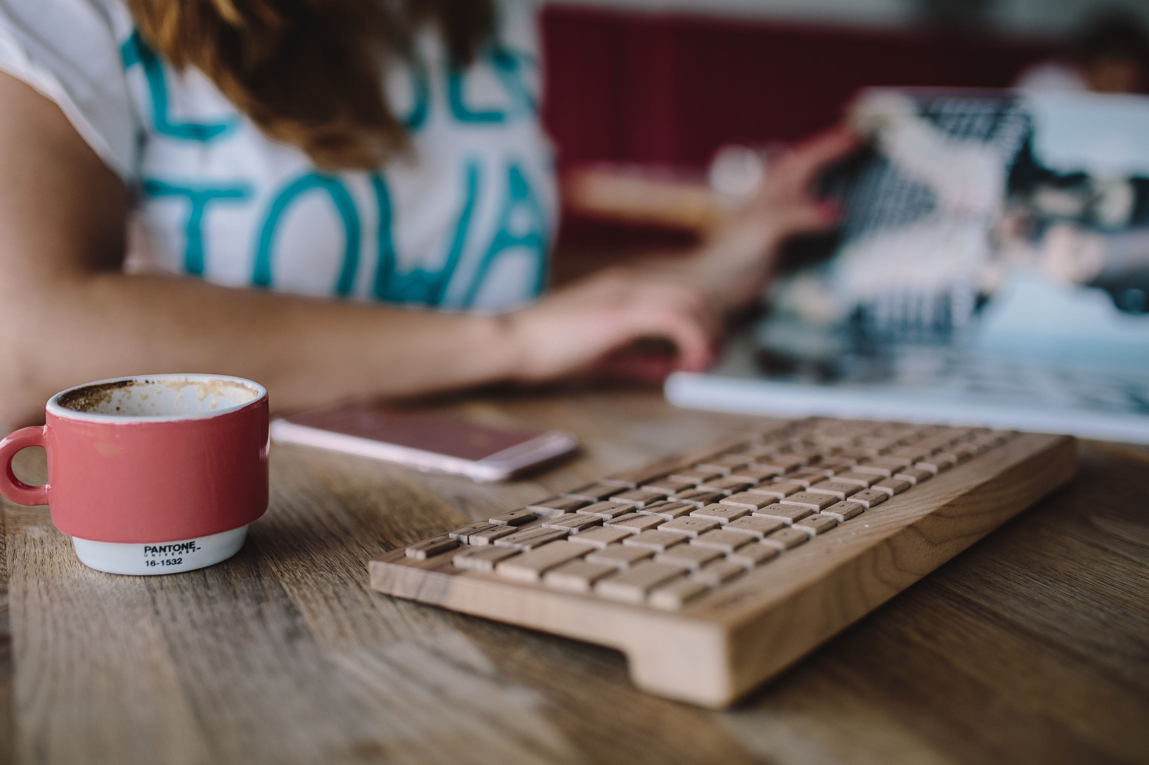 workspace, mug, oree, one woman only, crockery, wooden, creativity, midsection, wireless, drink, woman, female, adult, hands, wireless Technology, working, HD Wallpaper
