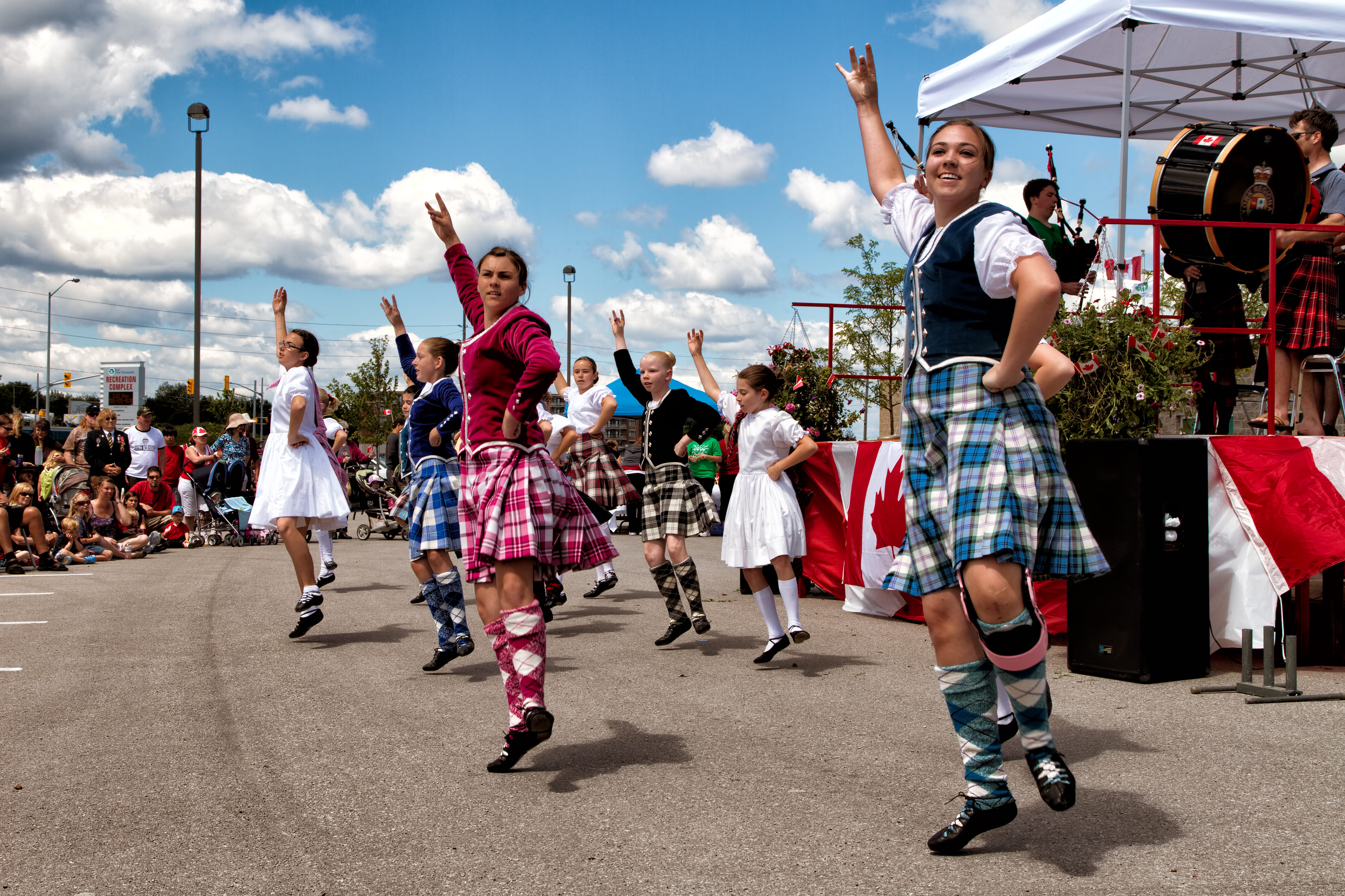 group of people, street, kilt, blue, girl, nature, leisure activity, dancing, canada, real people, festival, human arm, cloud - sky, skirt, celebration, HD Wallpaper