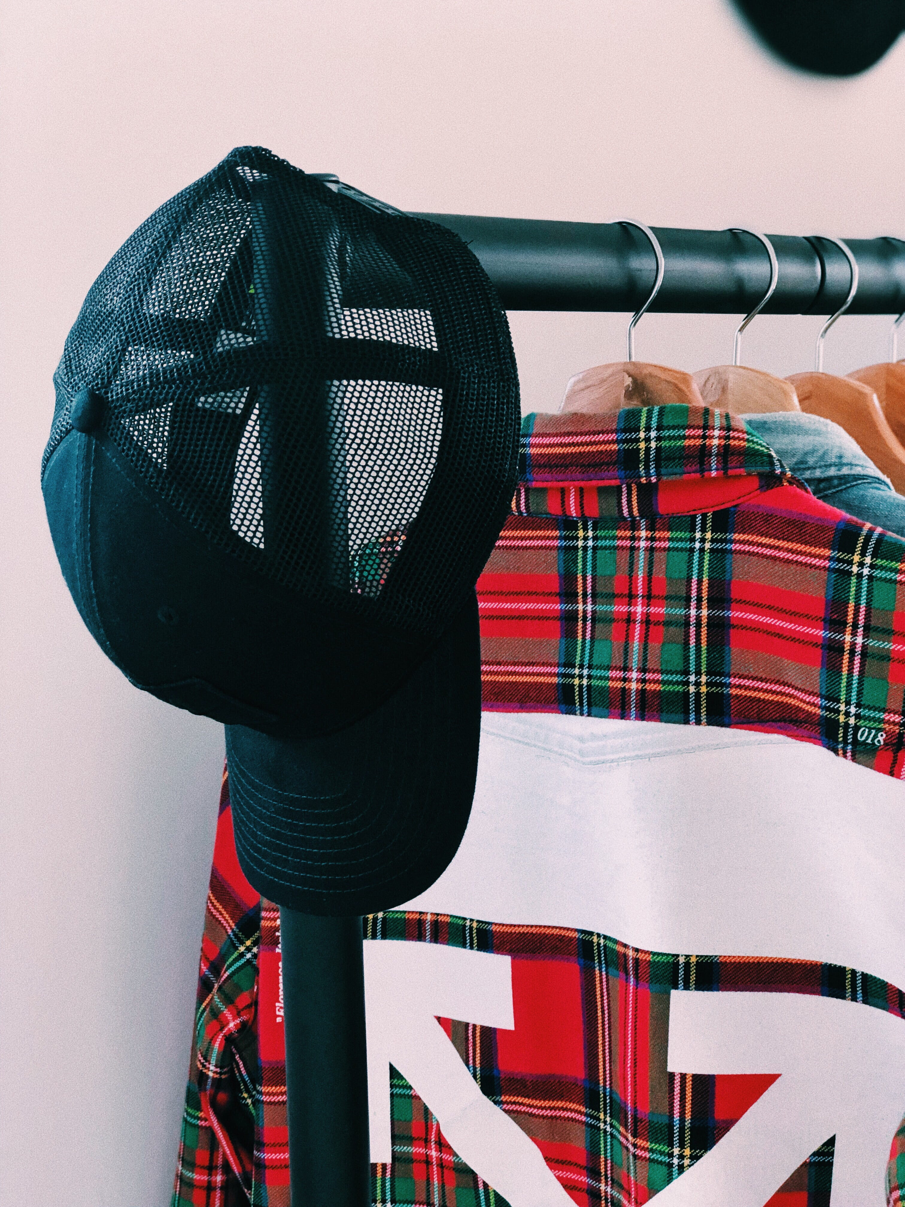 sweater, cap, furniture, absence, outdoors, mesh, textile, arts culture and entertainment, clothes, off-white, overcoat, day, shop, multi colored, tartan, Phone HD Wallpaper