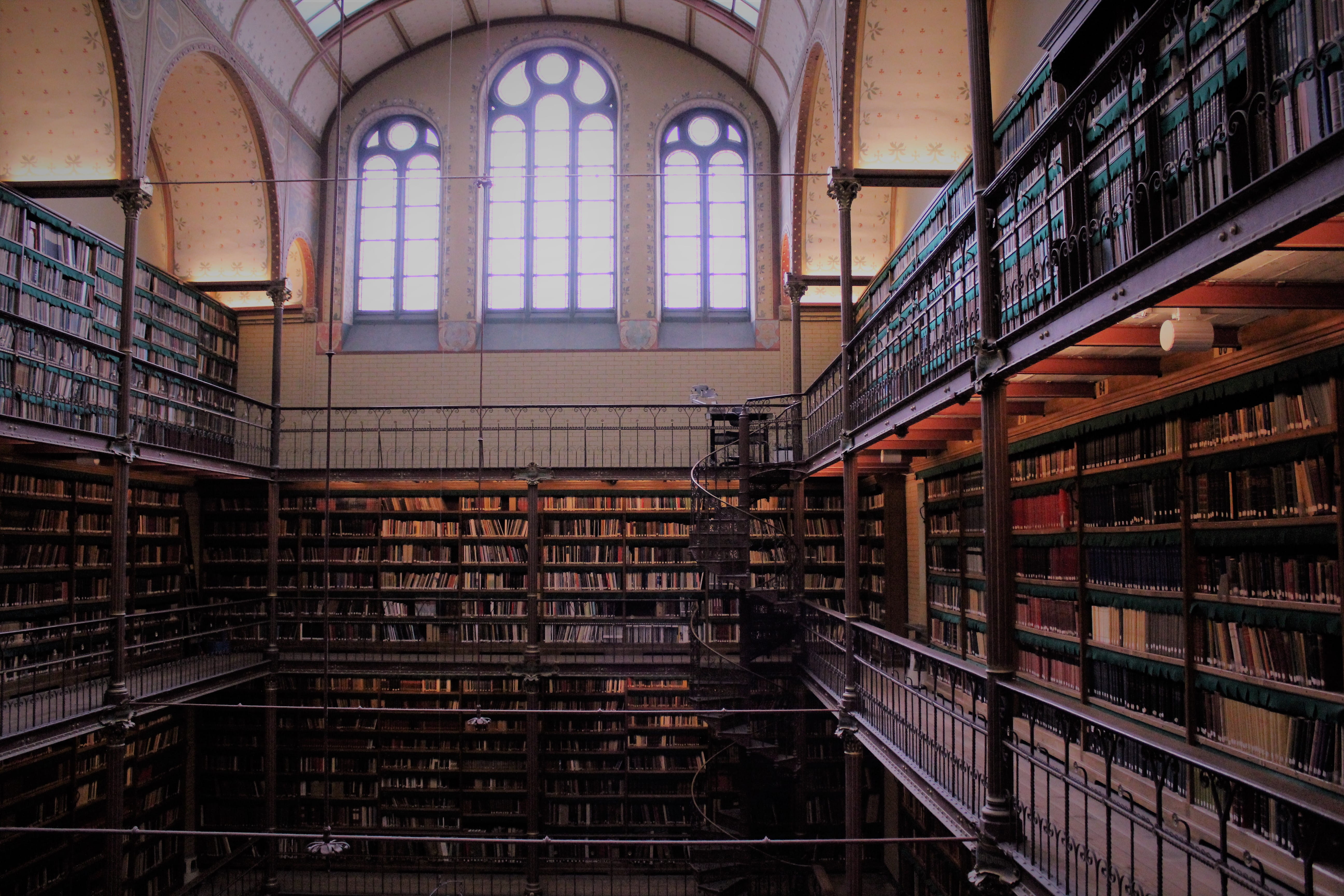 choice, school, learning, rijksmuseum, indoors, amsterdam, large group of objects, publication, interior, building, built structure, library, order, literature, HD Wallpaper