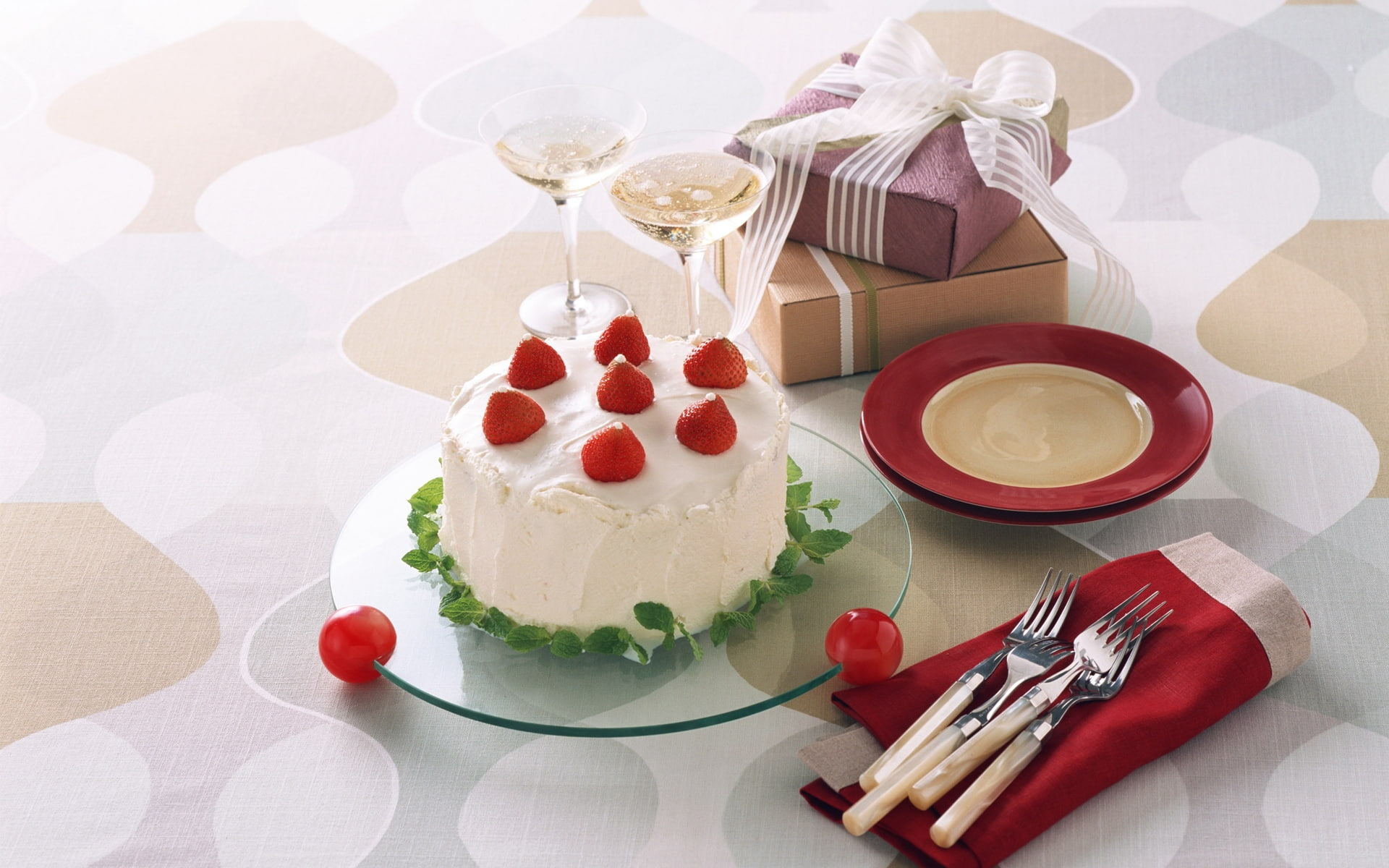 utensils, sweet, celebration, birthday, boxes, strawberry, gift, cake, 1080P, HD Wallpaper