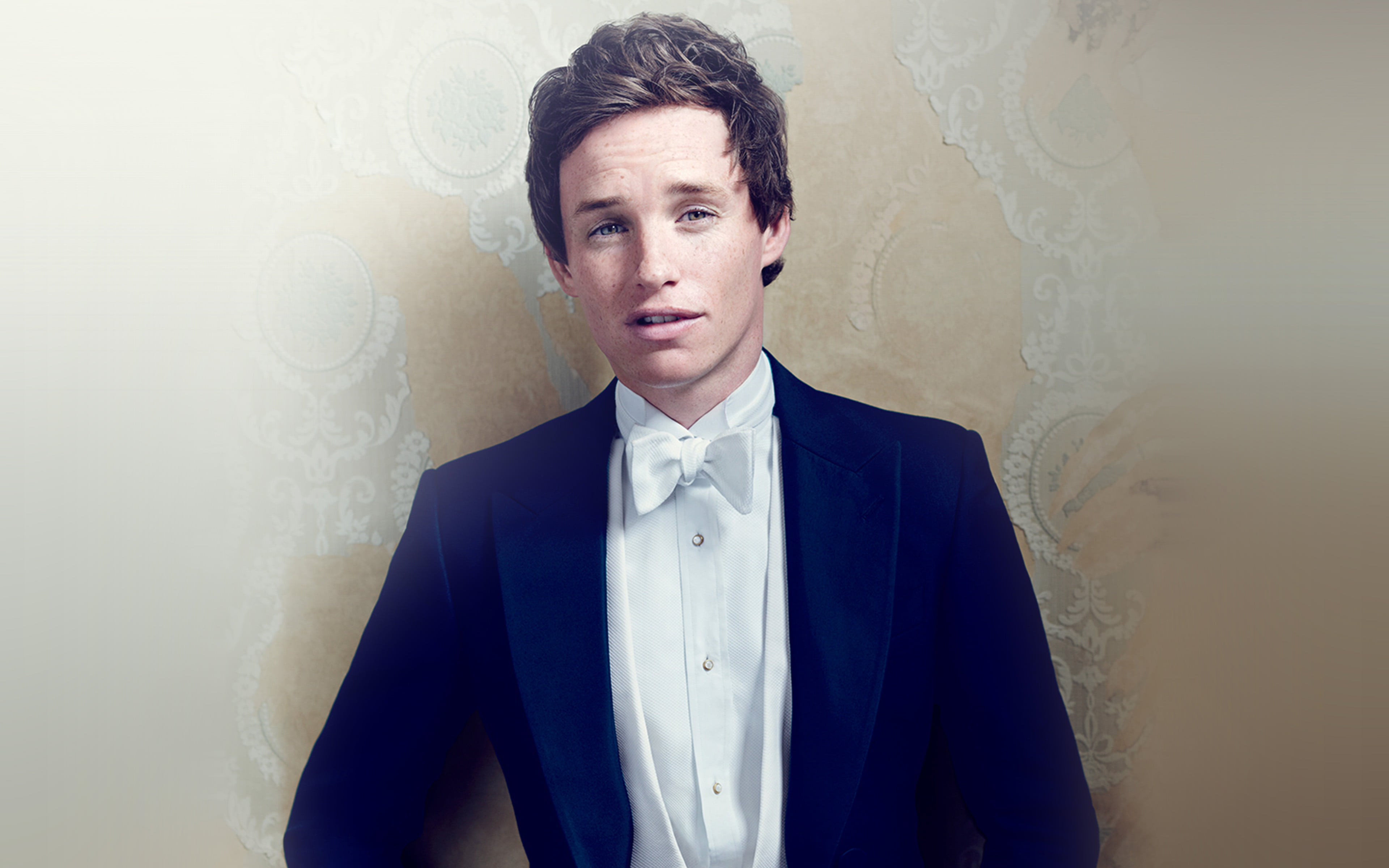 celebrity, business, looking at camera, men, actor, menswear, real people, adult, eddie, suit, dress, waist up, looking, portrait, young adult, front view, HD Wallpaper
