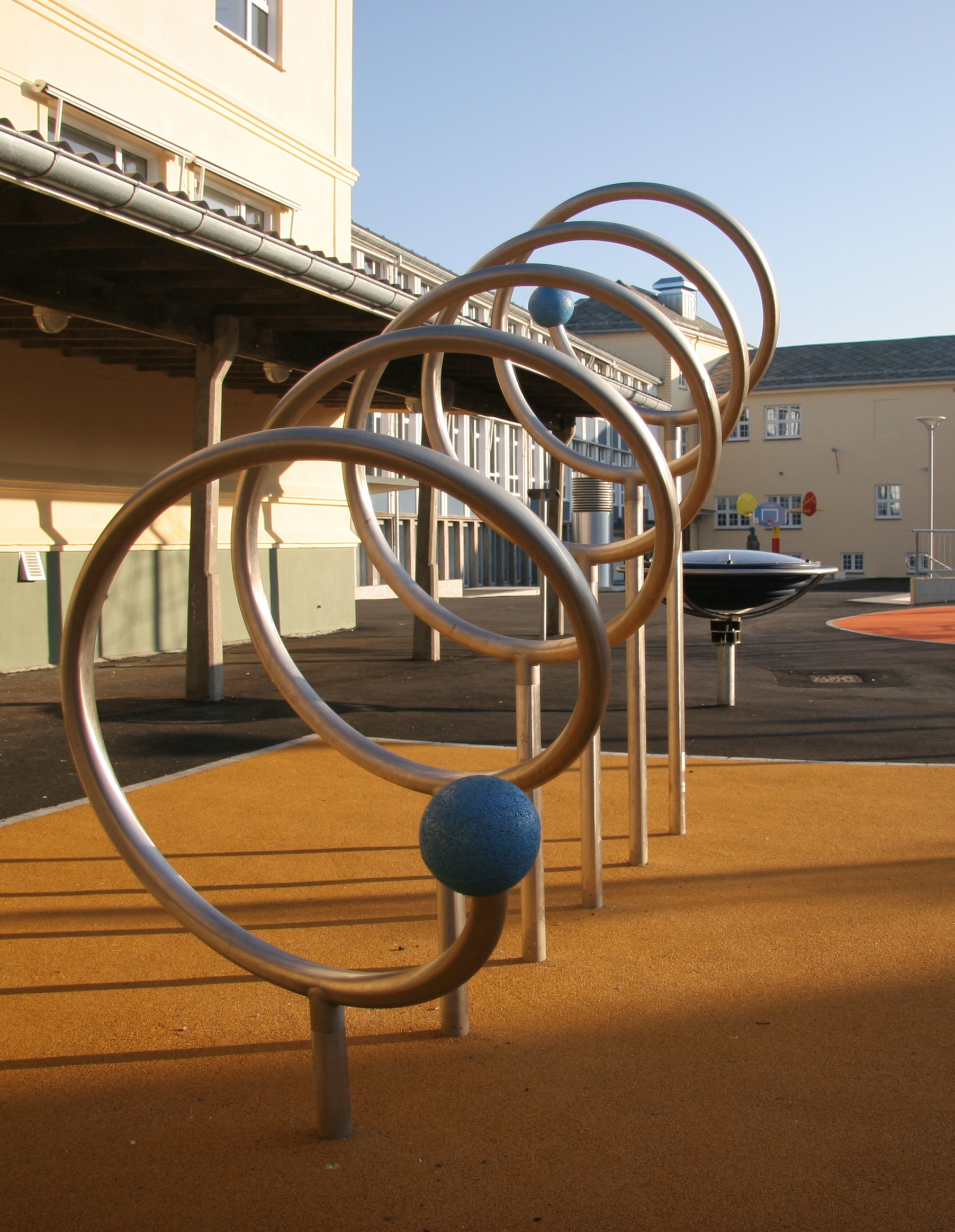 sport, students, classroom, ball, class, metal, nature, clear sky, outdoor play equipment, day, no people, old school, sky, pencil, street, railing, empty, Phone HD Wallpaper