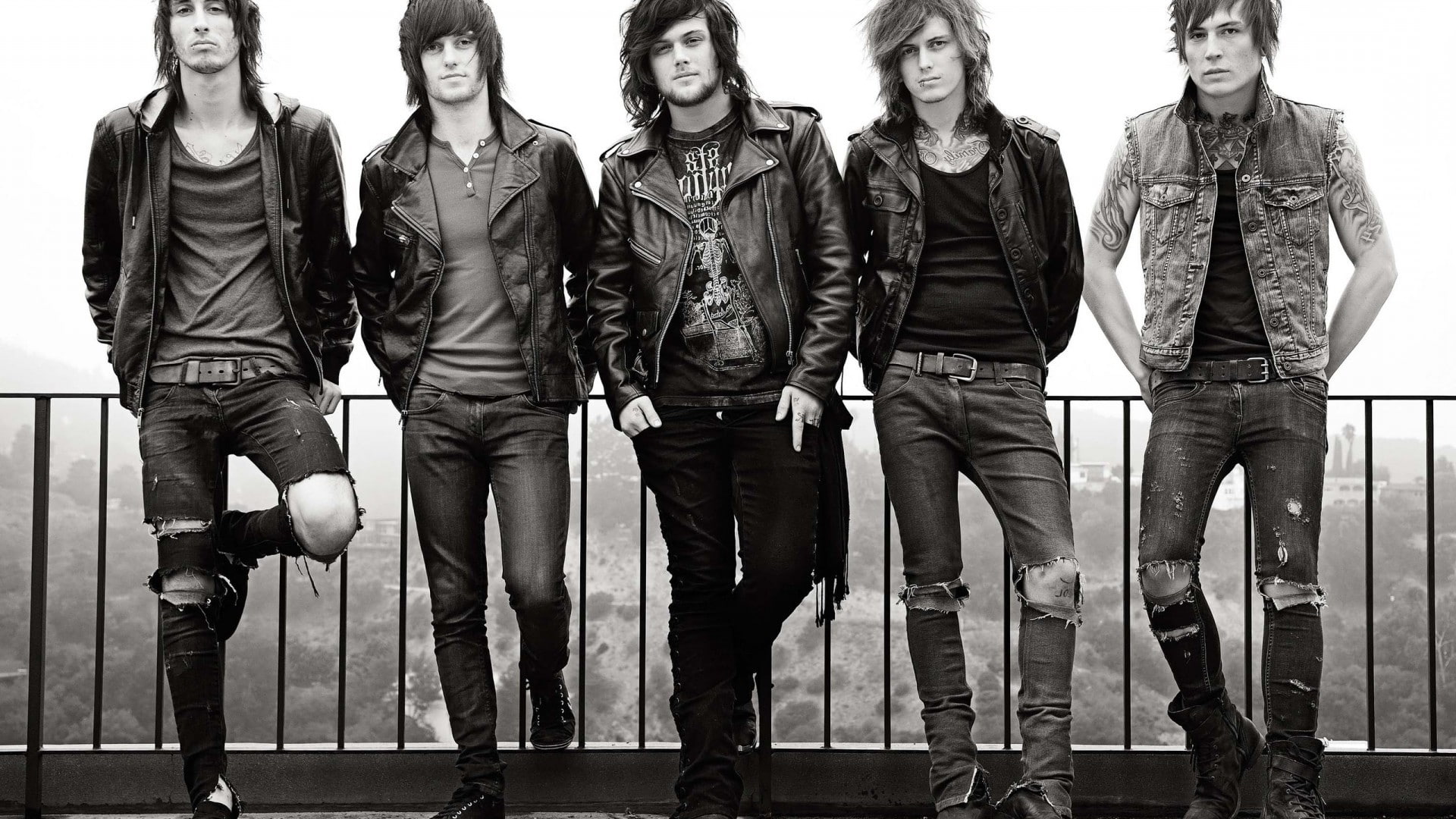 men, group of people, side by side, teenager, portrait, full length, women, 1080P, in a row, real people, adult, lifestyles, leather, clothing, young adult, HD Wallpaper