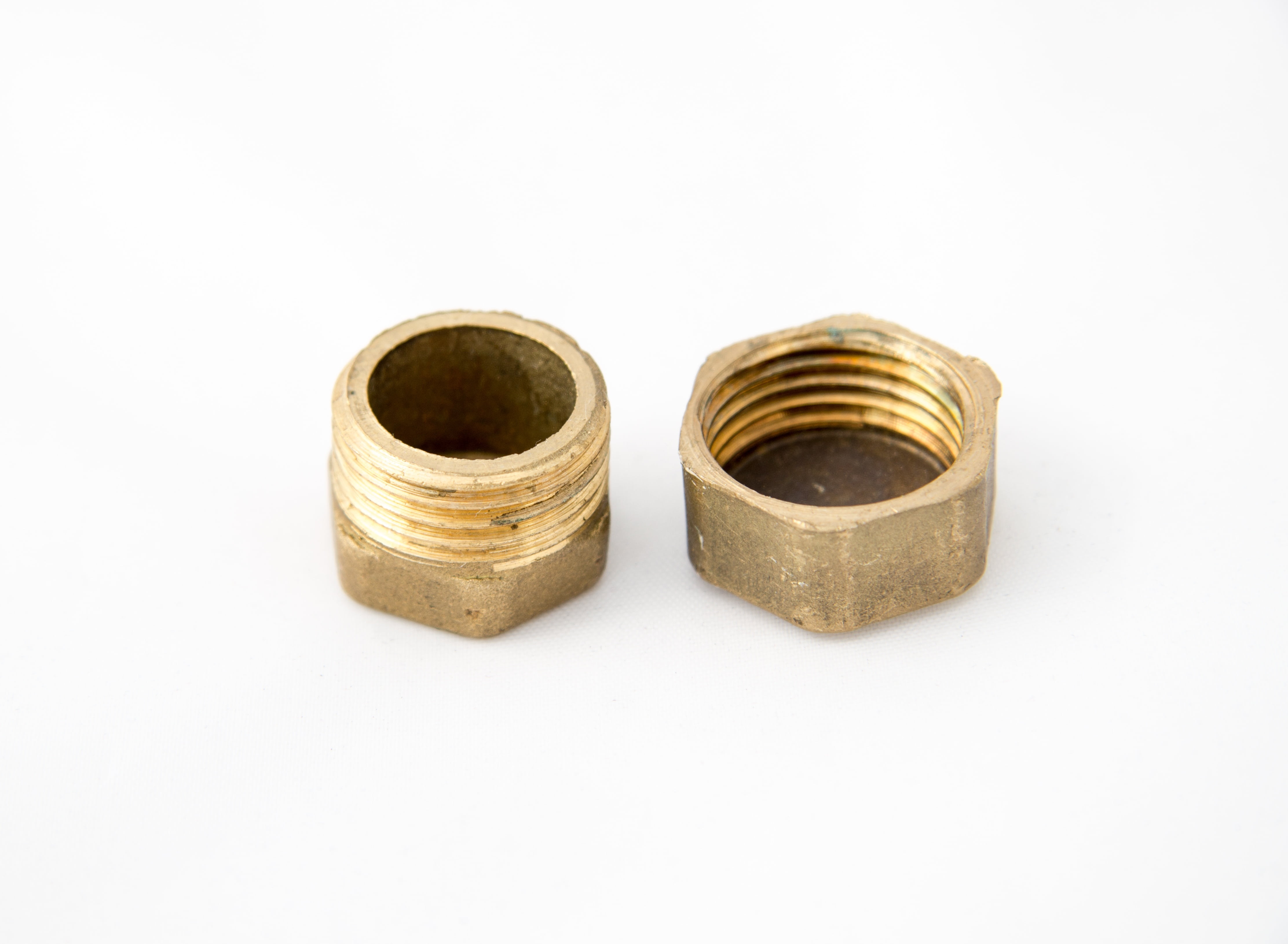 brass, gold colored, studio shot, brown, hexahedron, thread, cut out, two objects, geometric shape, bolt, man made object, white background, indoors, close-up, HD Wallpaper