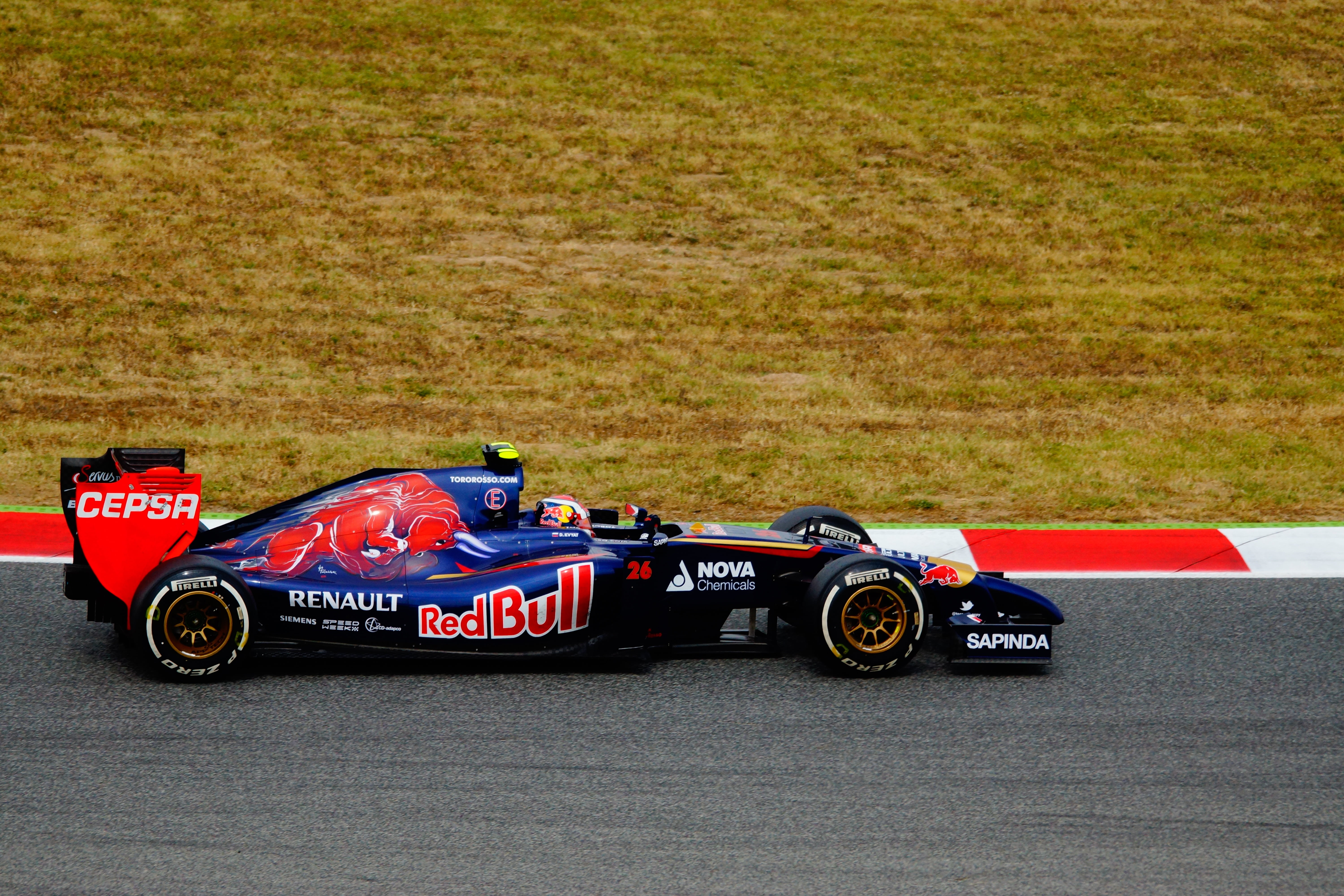 competitive sport, 5K, sports race, force, red bull, race car driver, formula 1, blue, people, red, motor racing track, renault, sports car, car, field, HD Wallpaper