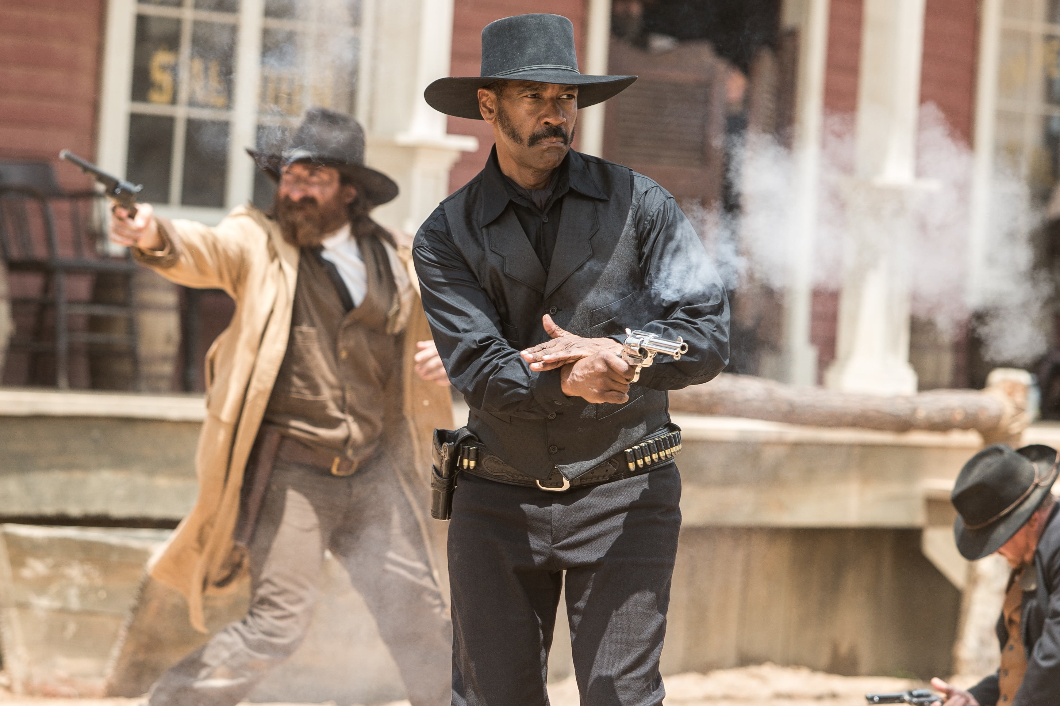 jacket, day, handgun, group Of People, city, outdoors, police Force, aggression, young adult, armed Forces, Denzel Washington, The Magnificent Seven, shawl, HD Wallpaper