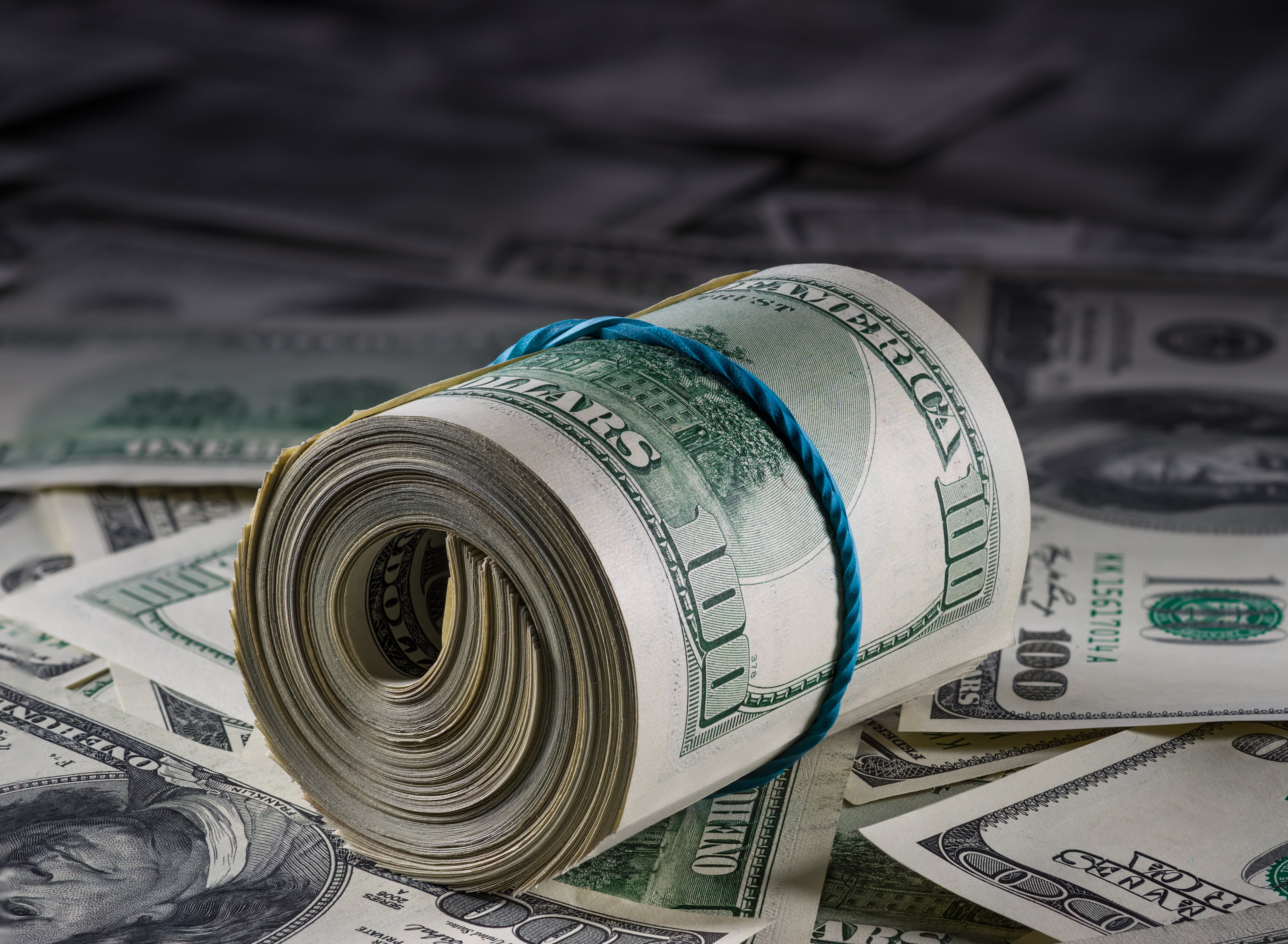 finance, studio shot, u, banknote, 5K, economy, corporate business, close-up, dollar, s, paper currency, currency, business, indoors, roll, still life, HD Wallpaper