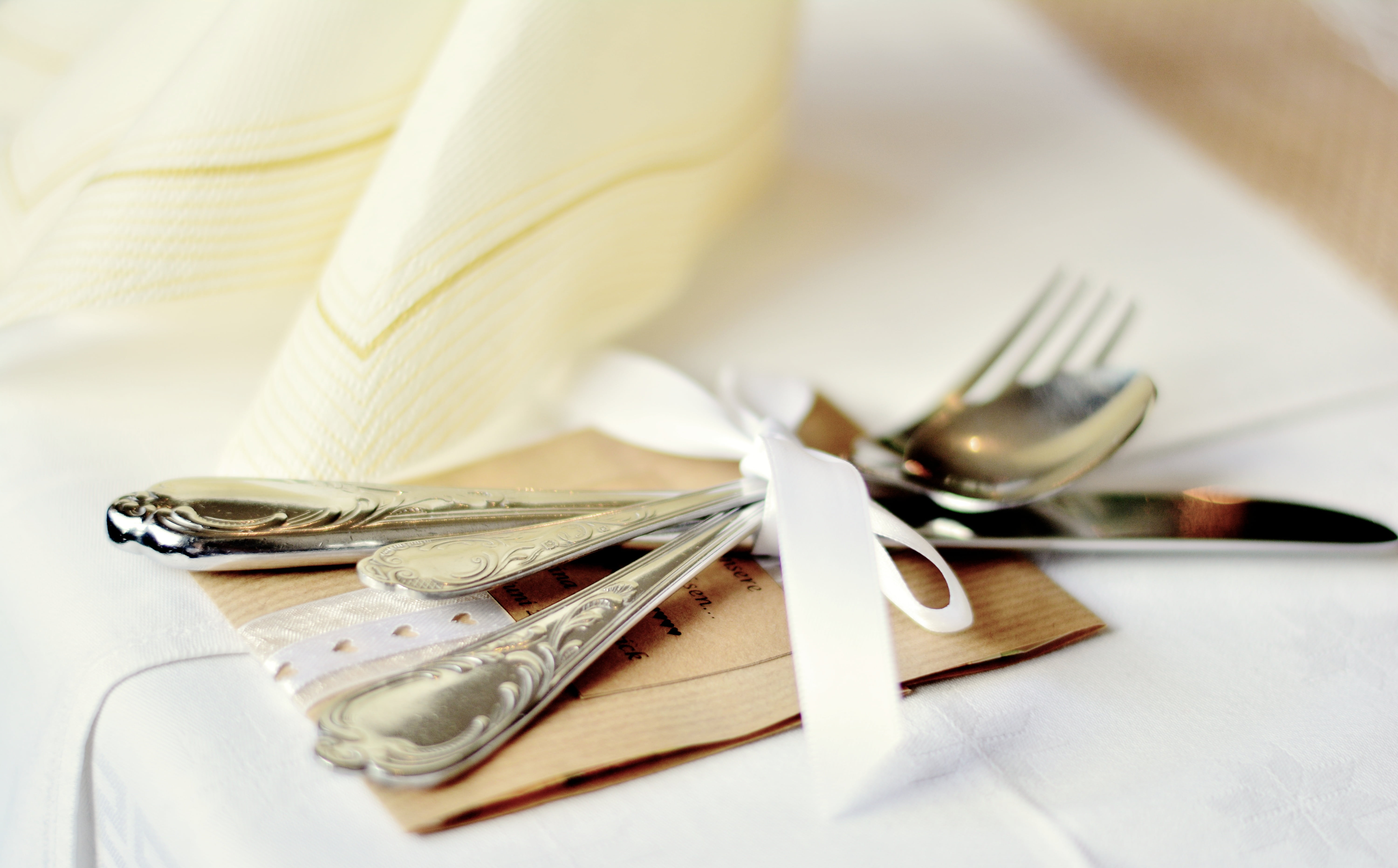 studio shot, still life, spoon, close-up, gray, noble, food, silver colored, fork, eating utensil, close up, silver, steel, invitation, stainless, cover, HD Wallpaper