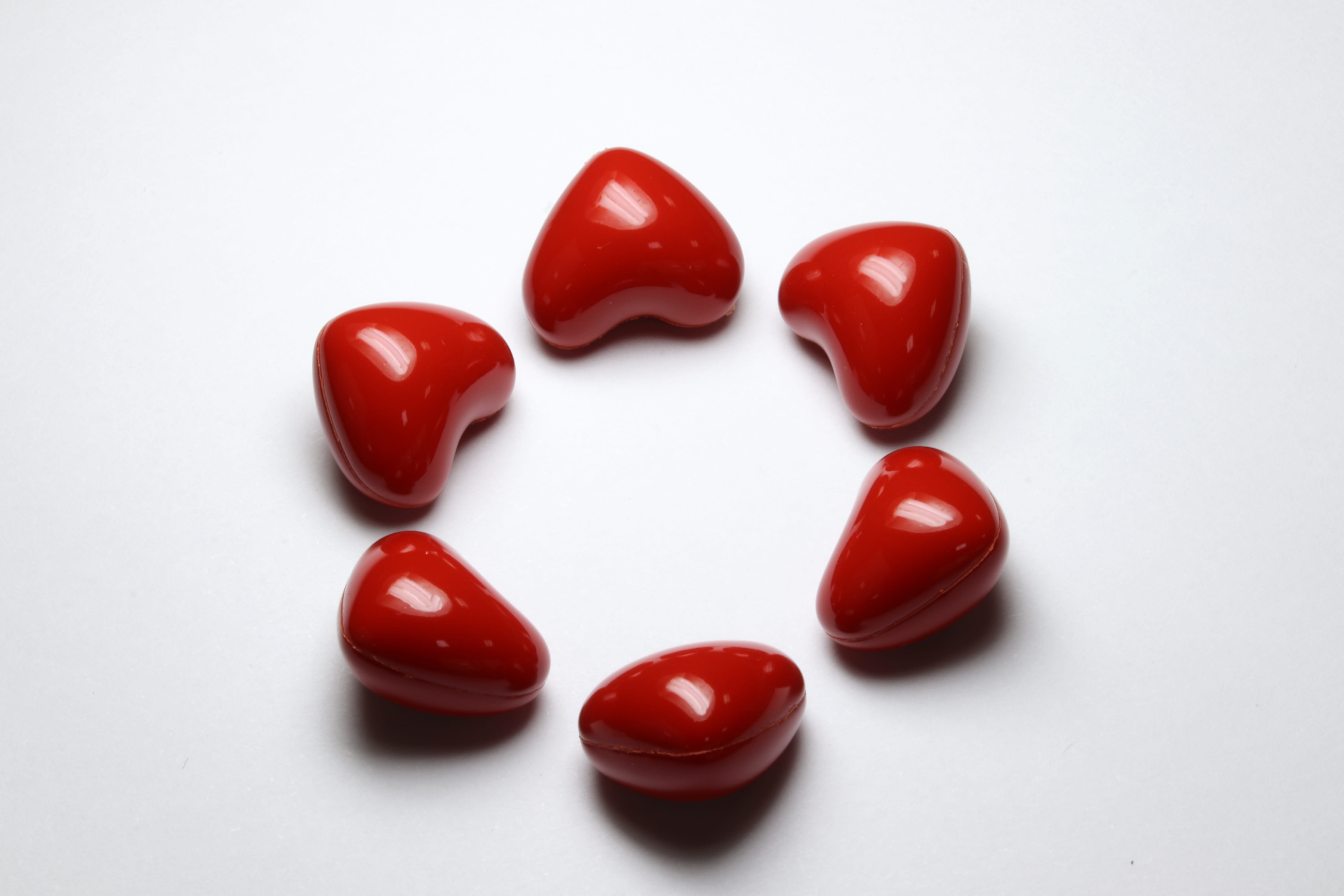 candy heart, red, pharmacist, capsule, no people, directly above, prescription, food, indoors, valentines day - holiday, temptation, medium group of objects, HD Wallpaper