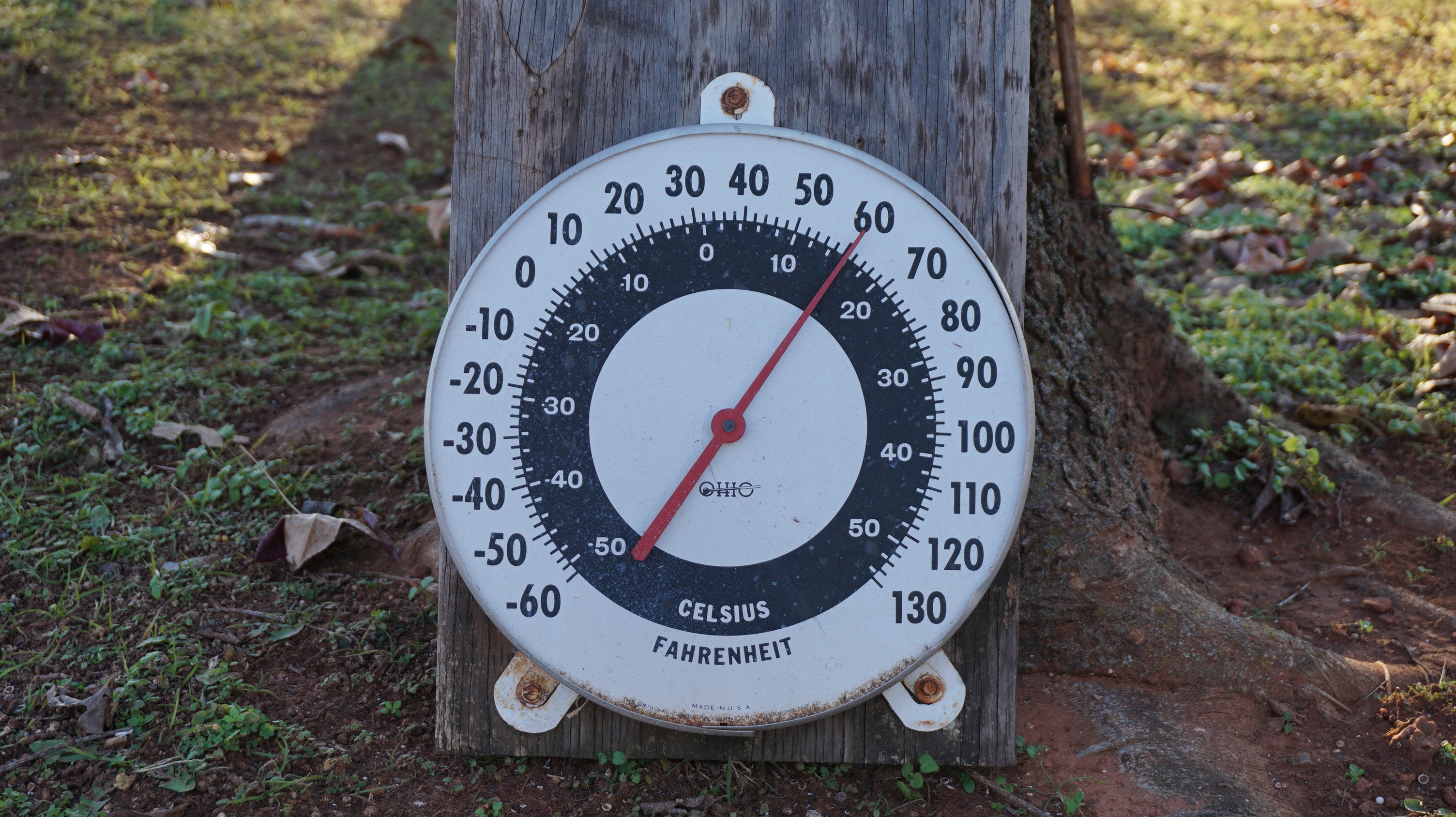 day, minute hand, temperature, focus on foreground, degrees, thermometer, shape, outdoors, nature, clock, time, fahrenheit, number, cold temperature, instrument of time, HD Wallpaper