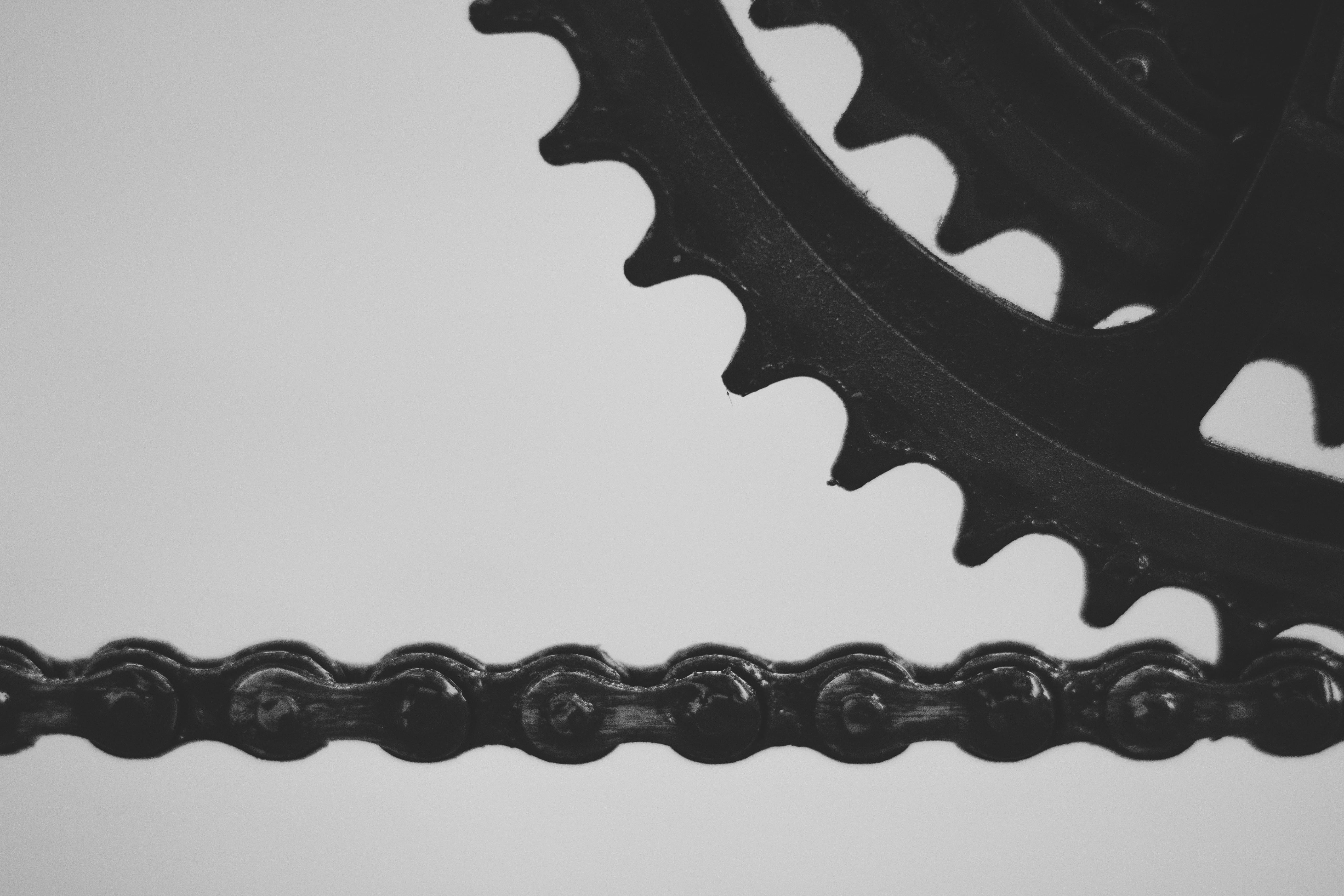 textured, metal, chain, black background, macro, single object, close-up, studio shot, no people, copy space, black color, silhouette, shape, gears, industrial equipment, HD Wallpaper