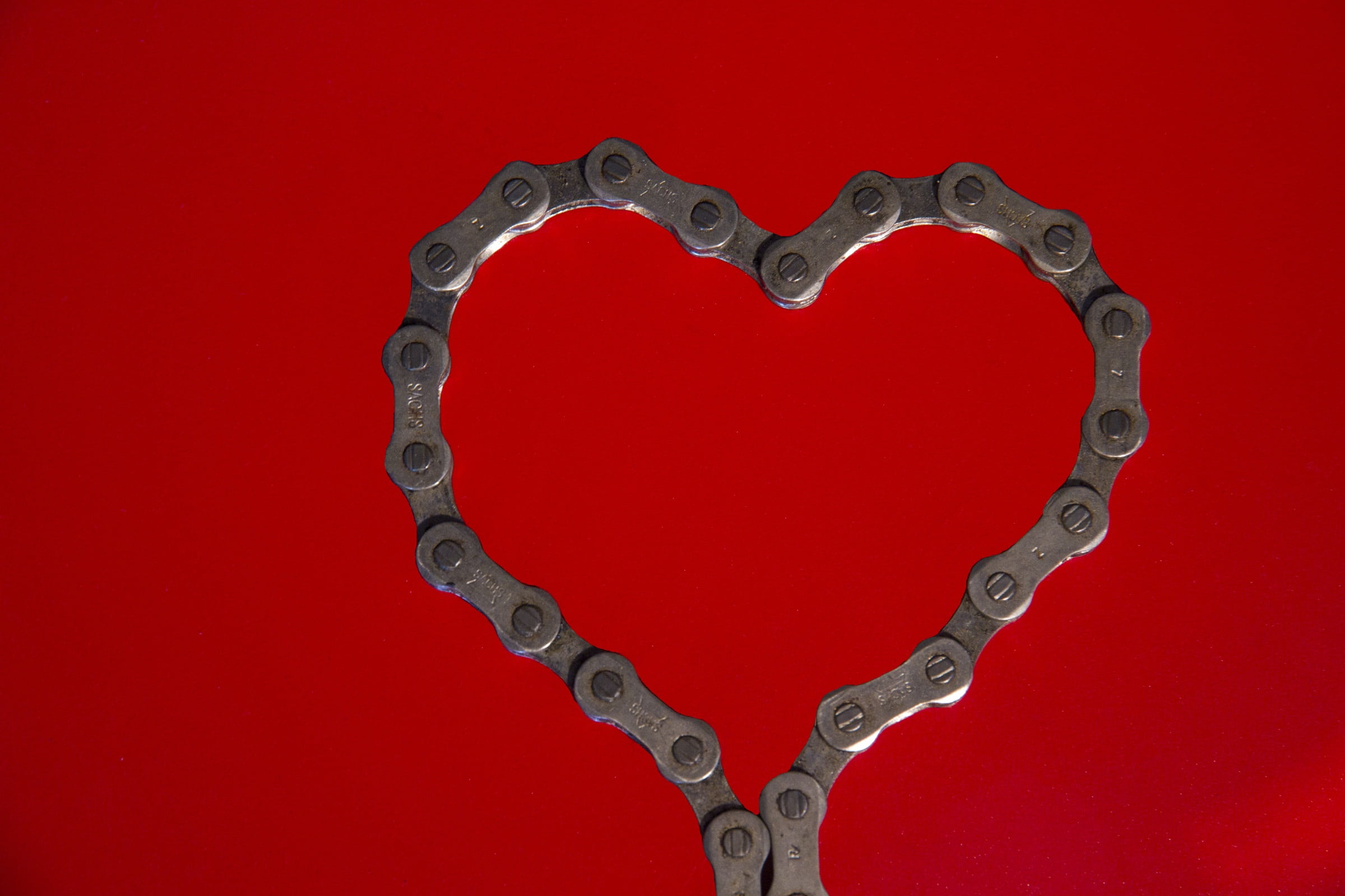 shape, emotion, metal, togetherness, heart shape, chain, no people, gray, studio shot, silver colored, silver - metal, bike chain, heart, positive emotion, HD Wallpaper