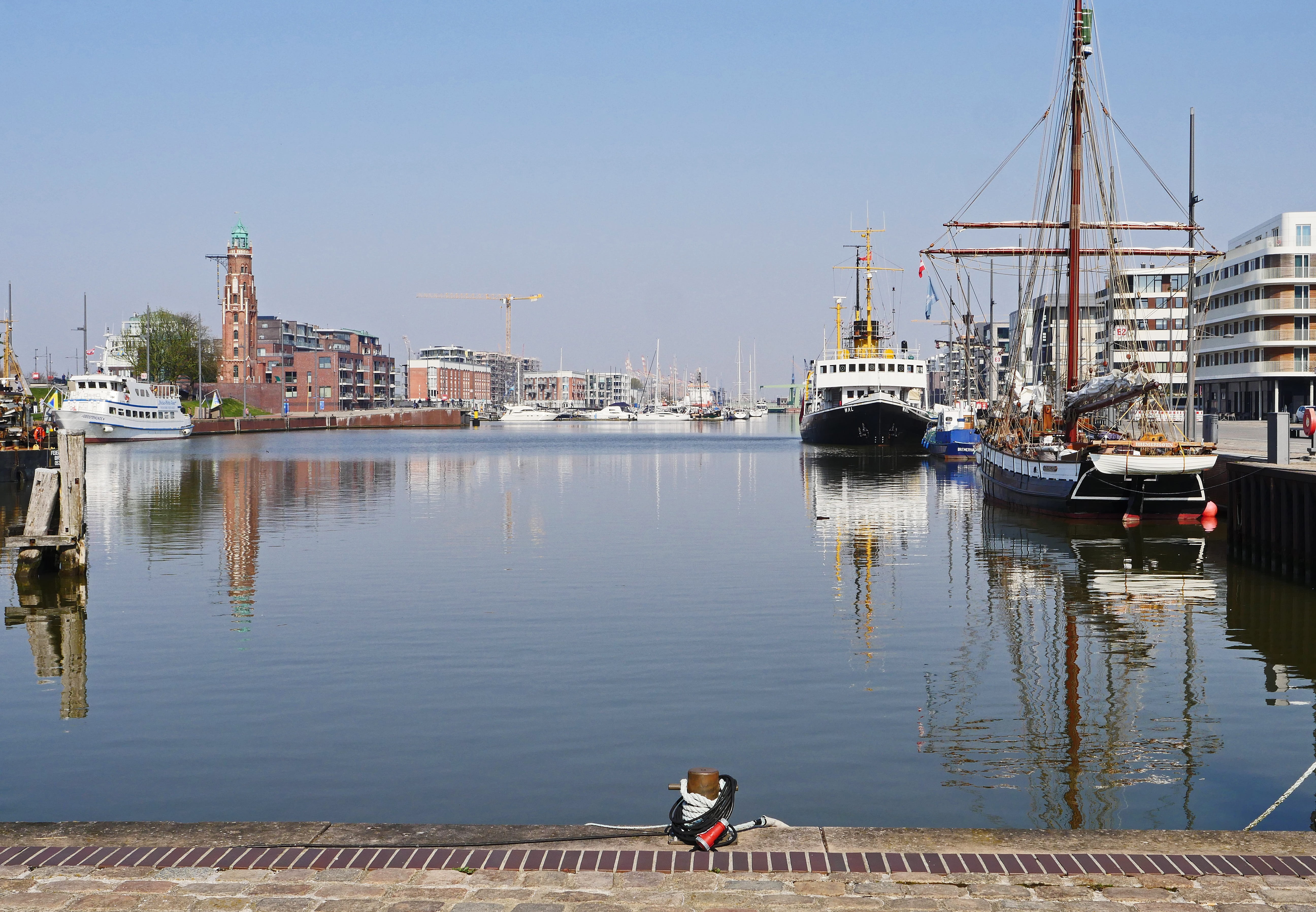 landmark, river, old lighthouse, sailboat, outdoors, kai, historical ships, moored, cog ship, bremerhaven, sky, built structure, building exterior, inland port, HD Wallpaper
