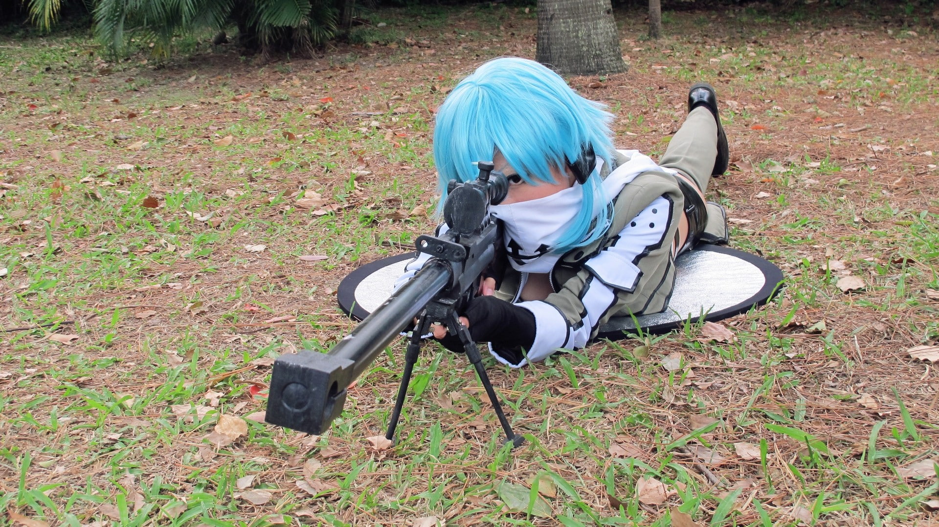 one person, cosplay, plant, growth, outdoors, girls with guns, casual clothing, land vehicle, Asada Shino, day, field, transportation, high angle view, HD Wallpaper
