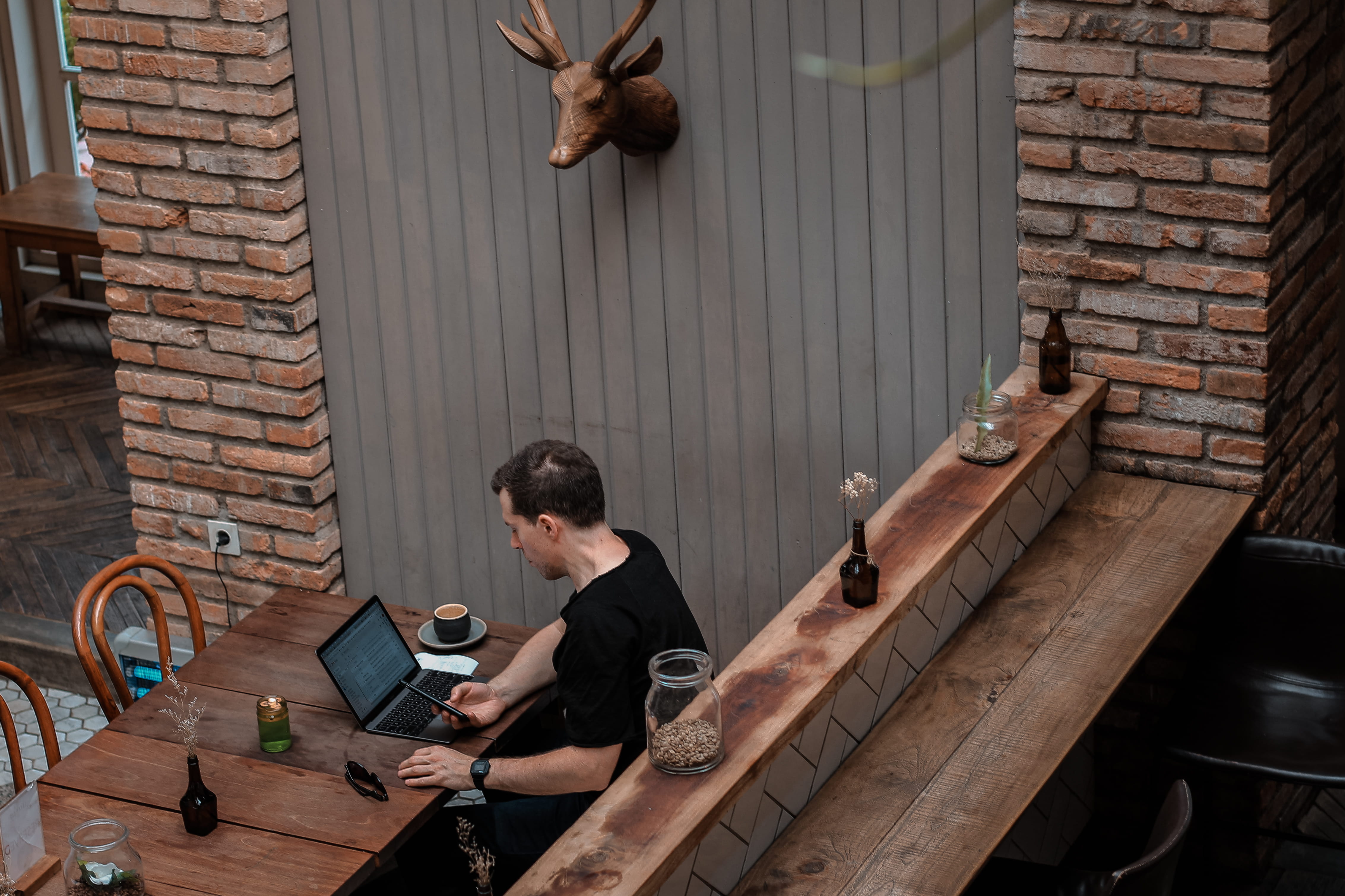adult, laptop, restaurant, wood, looking, coffee, man, technology, high angle shot, wireless technology, person, communication, side view, sitting, indoors, HD Wallpaper