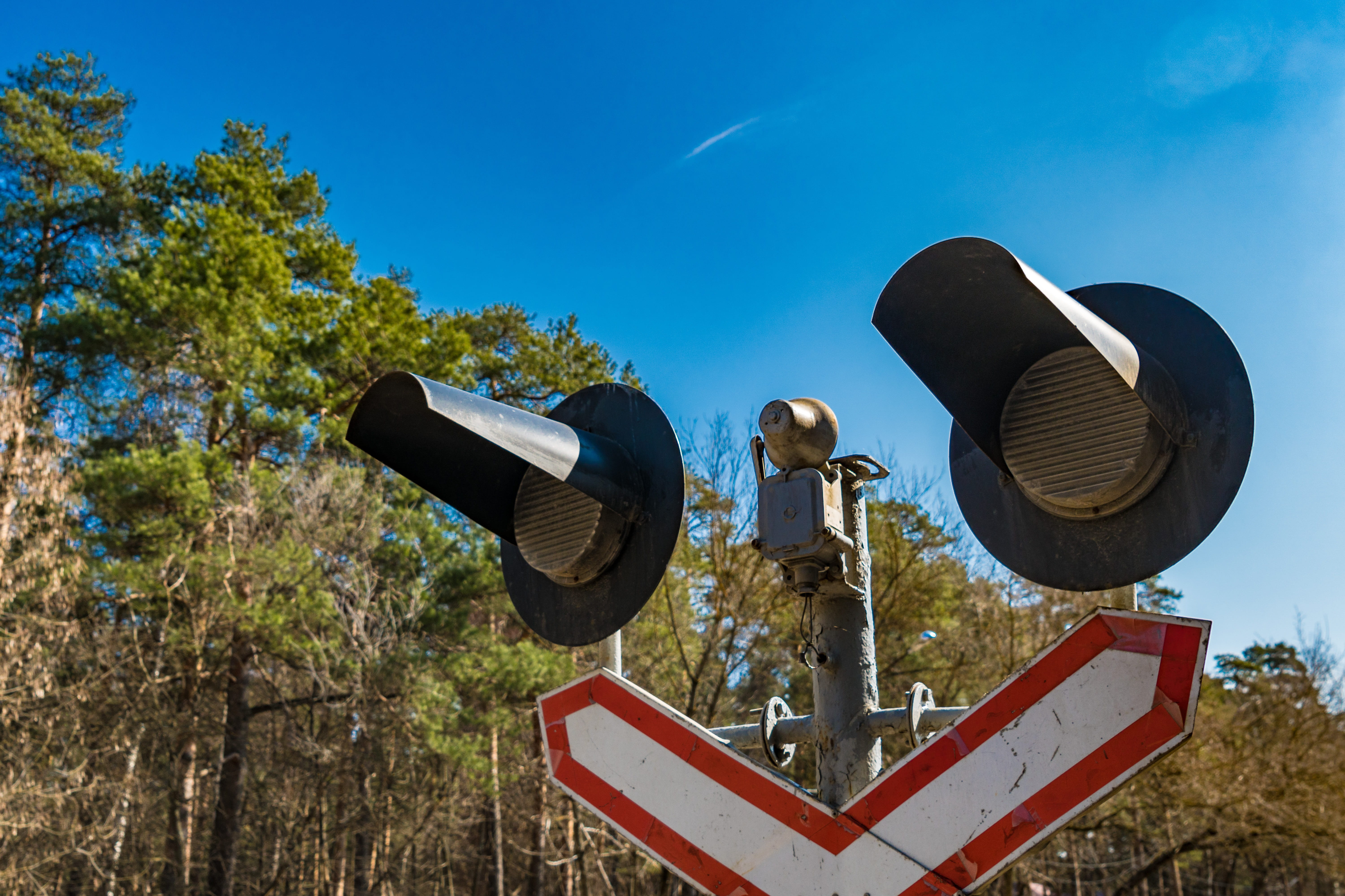 nature, plant, global communications, television camera, train, megaphone, railway, message, surveillance, 5K, traffic, sign, railway crossing, day, tree, HD Wallpaper
