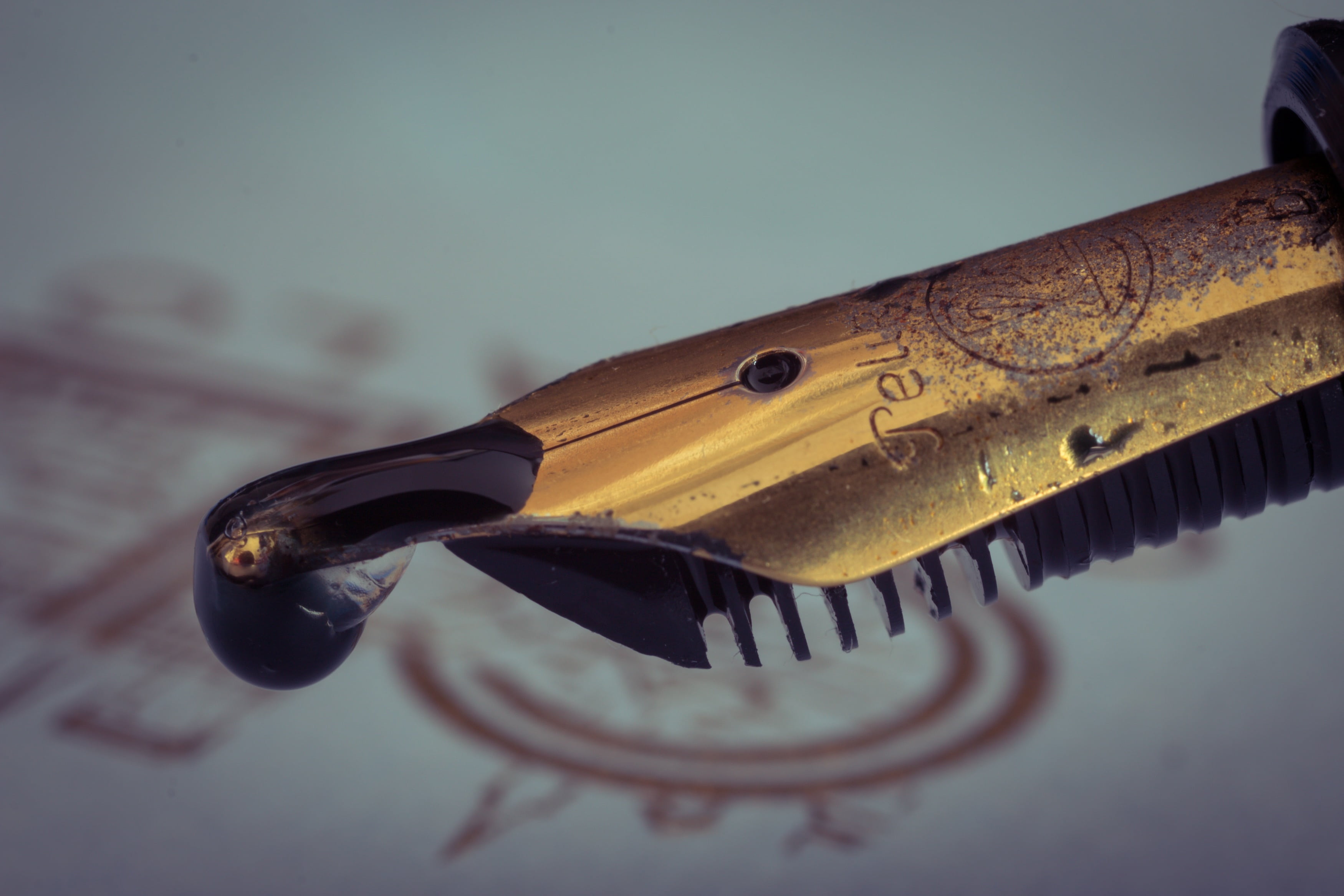 food and drink, steel, sharp, reflection, letters, wood - material, single object, gold, handwritten, still life, paper, work tool, ink, fountain pen, noble, HD Wallpaper