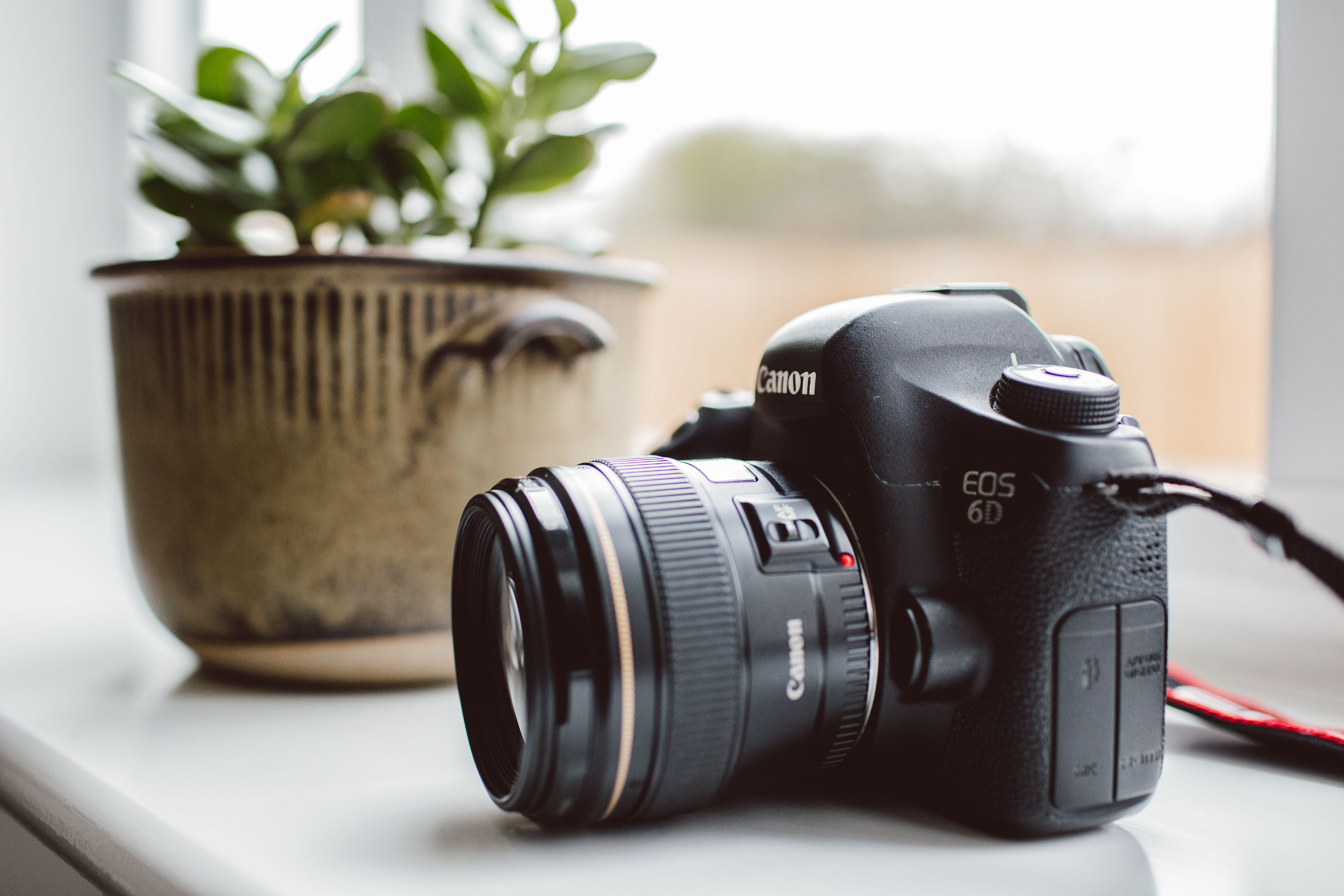 retro styled, spoke, monitor, photography themes, close-up, camera - photographic equipment, daytime, photographing, focus on foreground, lens - optical instrument, HD Wallpaper