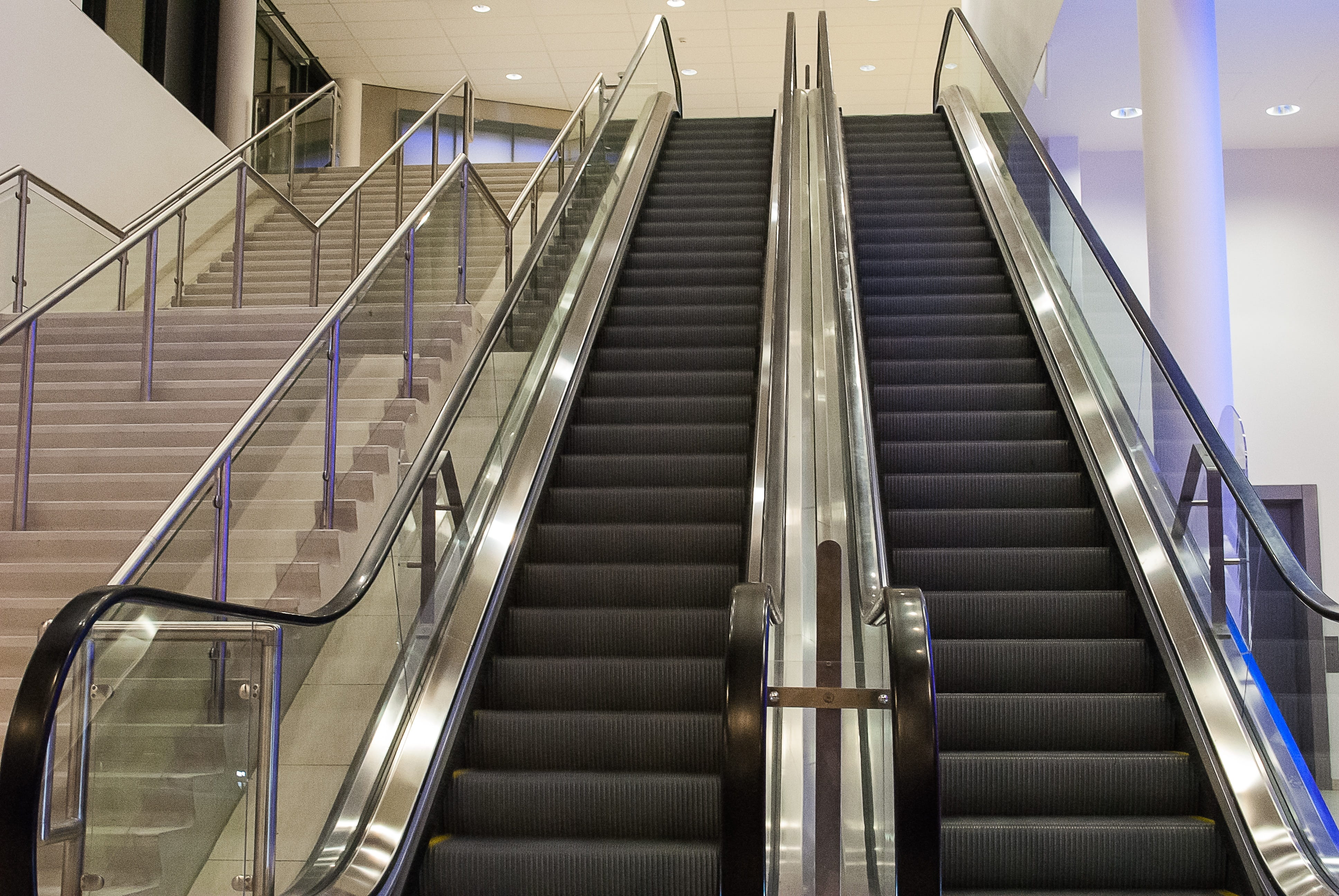 building, hospital, convenience, steps and staircases, trap, staircase, illuminated, escalator, low angle view, moving walkway, built structure, technology, HD Wallpaper