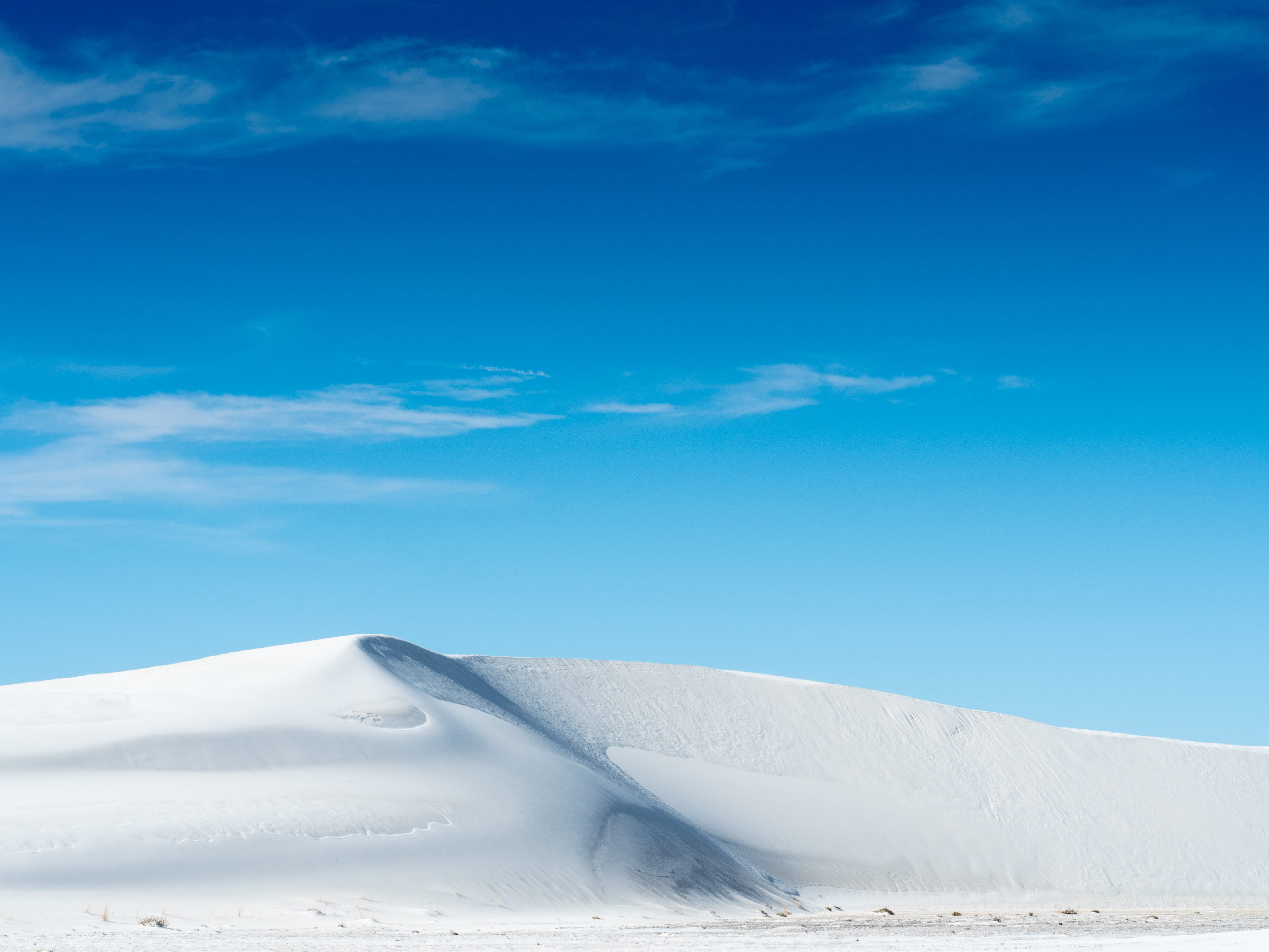 landscape, cloud - sky, cold temperature, land, daytime, mountain peak, beauty In Nature, scenics - nature, 4K, environment, sand, scenics, blue, snowcapped mountain, HD Wallpaper