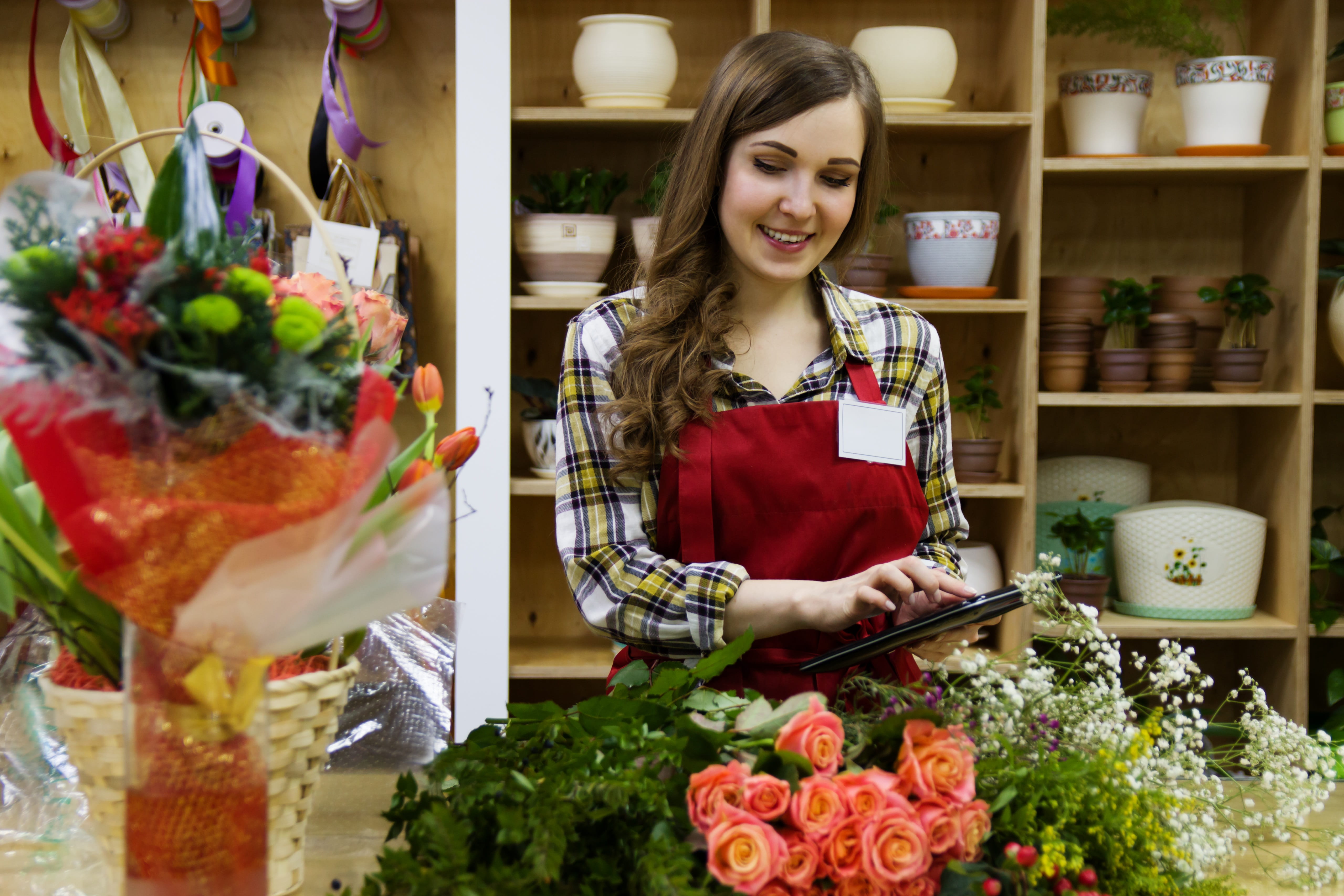 interior, model, happiness, owner, apron, person, shop, woman, holiday, waist up, one person, store, man, flower, love, phone, young women, the seller, HD Wallpaper