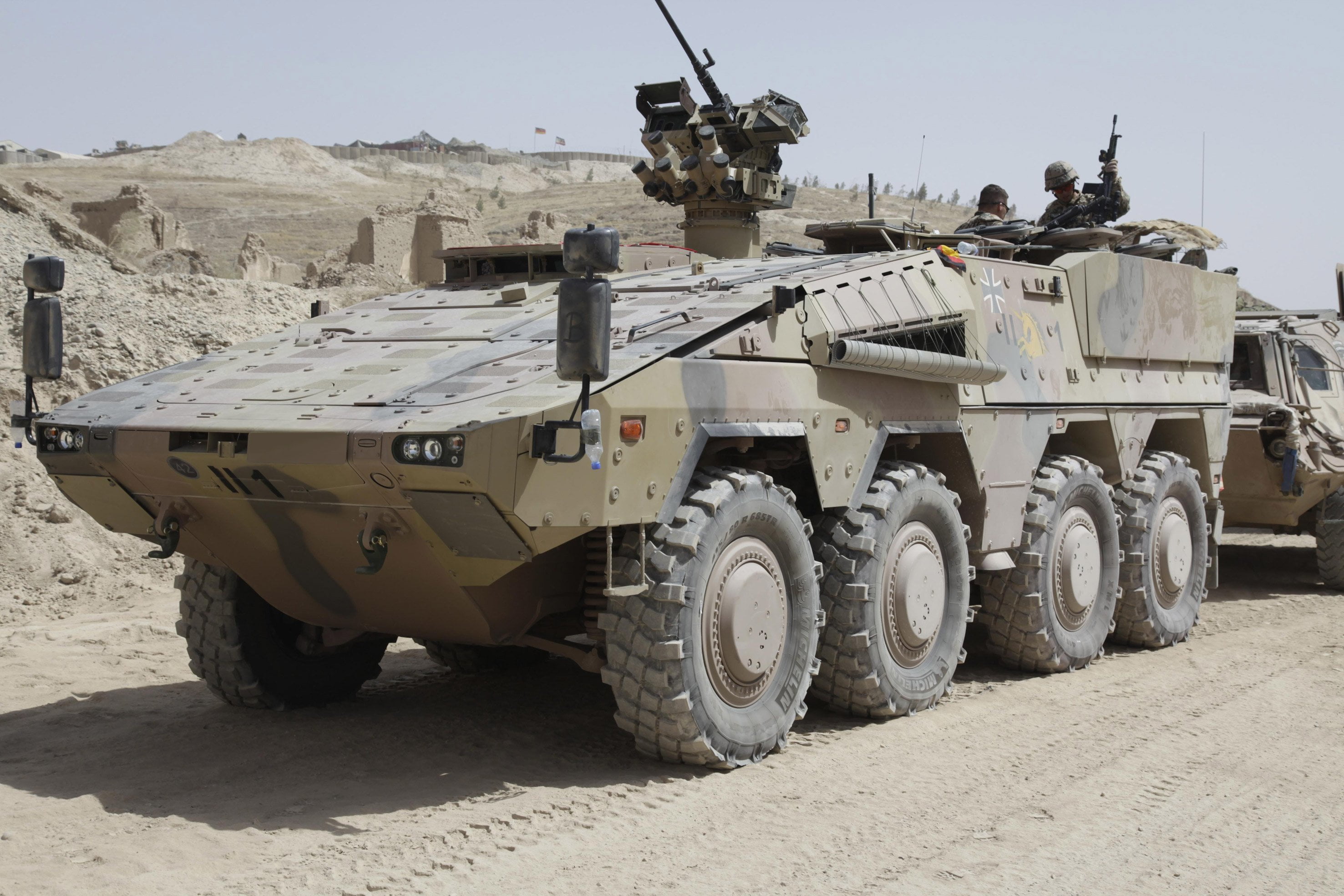 gray, road, desert, machine gun, base, APC, day, clear sky, destruction, government, mode of transportation, outdoors, land, military, no people, sand, HD Wallpaper