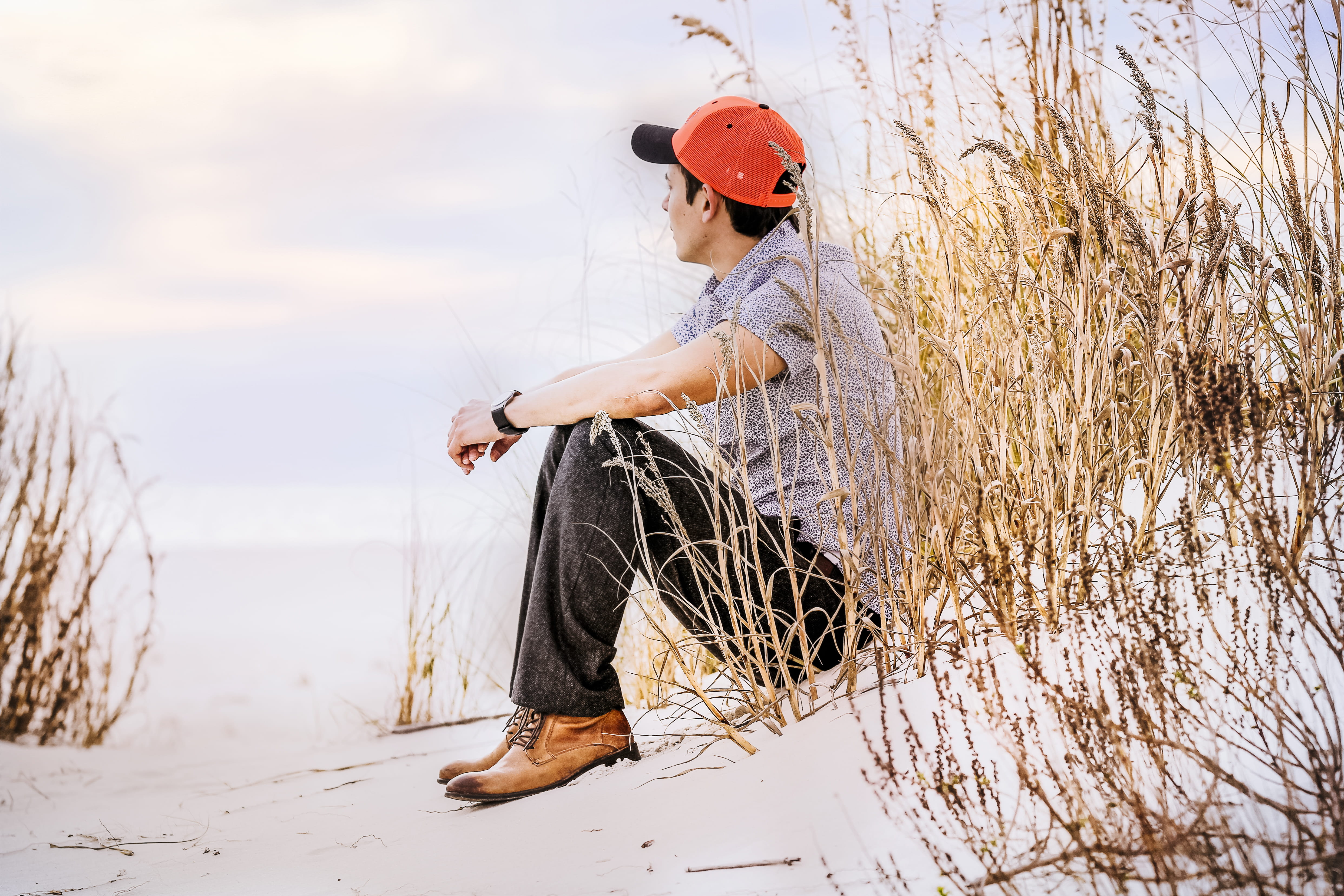 right, adult, sand, males, adults only, near, wheat, young adult, nature, mid adult, polo shirt, bach, leisure activity, caucasian Ethnicity, sit, one person, HD Wallpaper