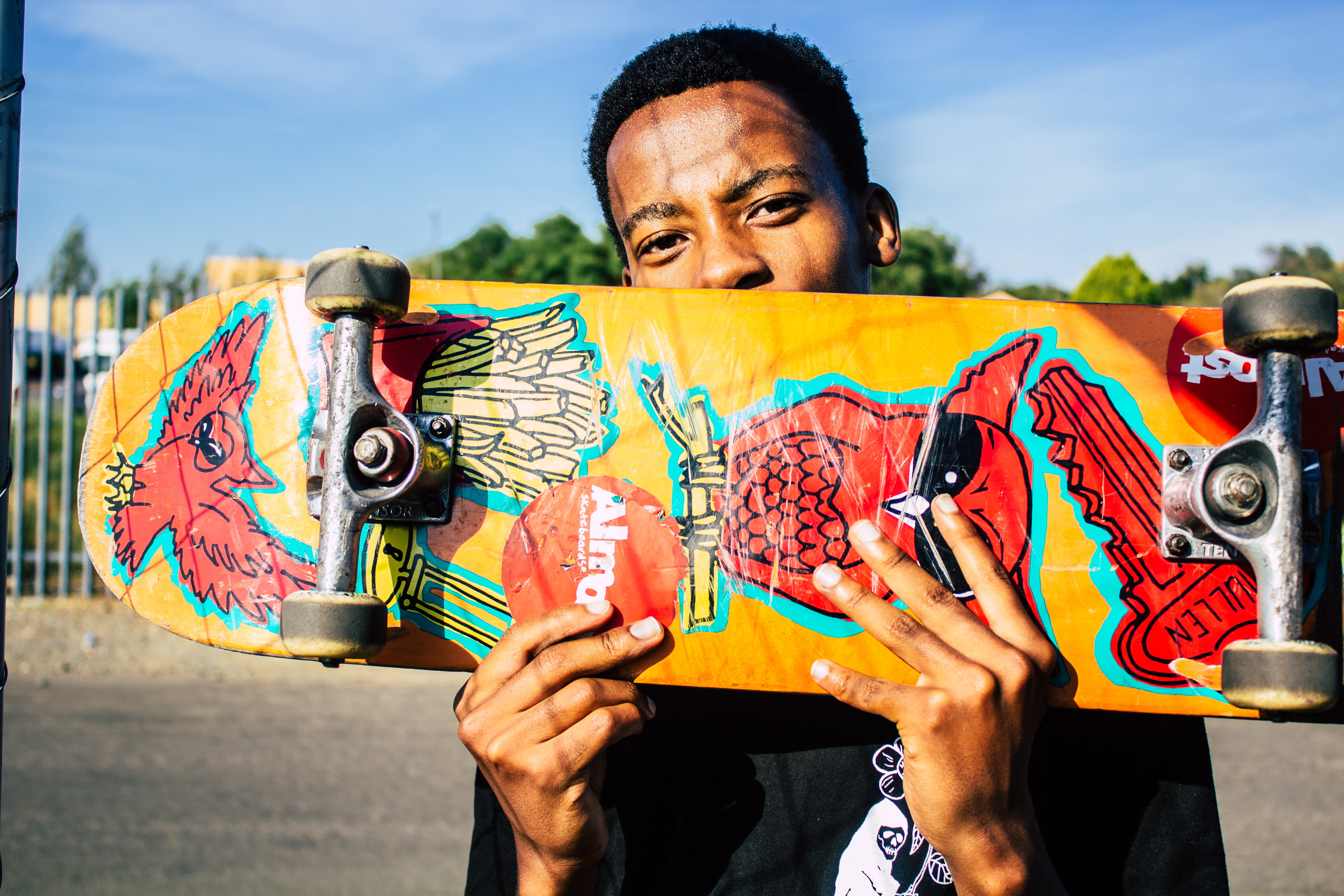 creativity, sport, horse, front view, water gun, skateboard, leisure activity, young adult, shorts, graffiti, skin, sports, portrait, day, text, human, HD Wallpaper