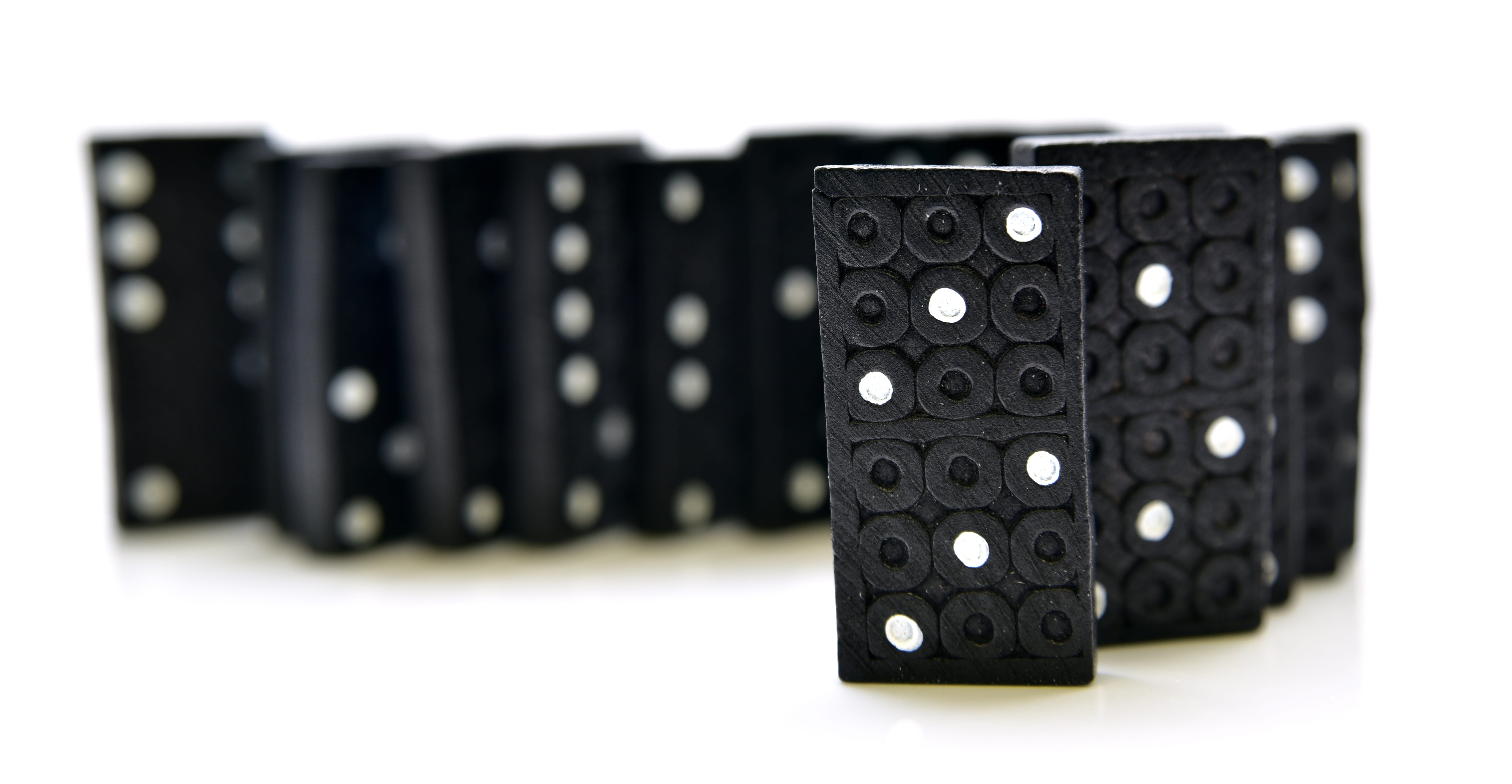 no people, dominoes, eyes, pastime, strategy, steinchen, pay, black color, play, organize, equipment, arts culture and entertainment, group of objects, HD Wallpaper